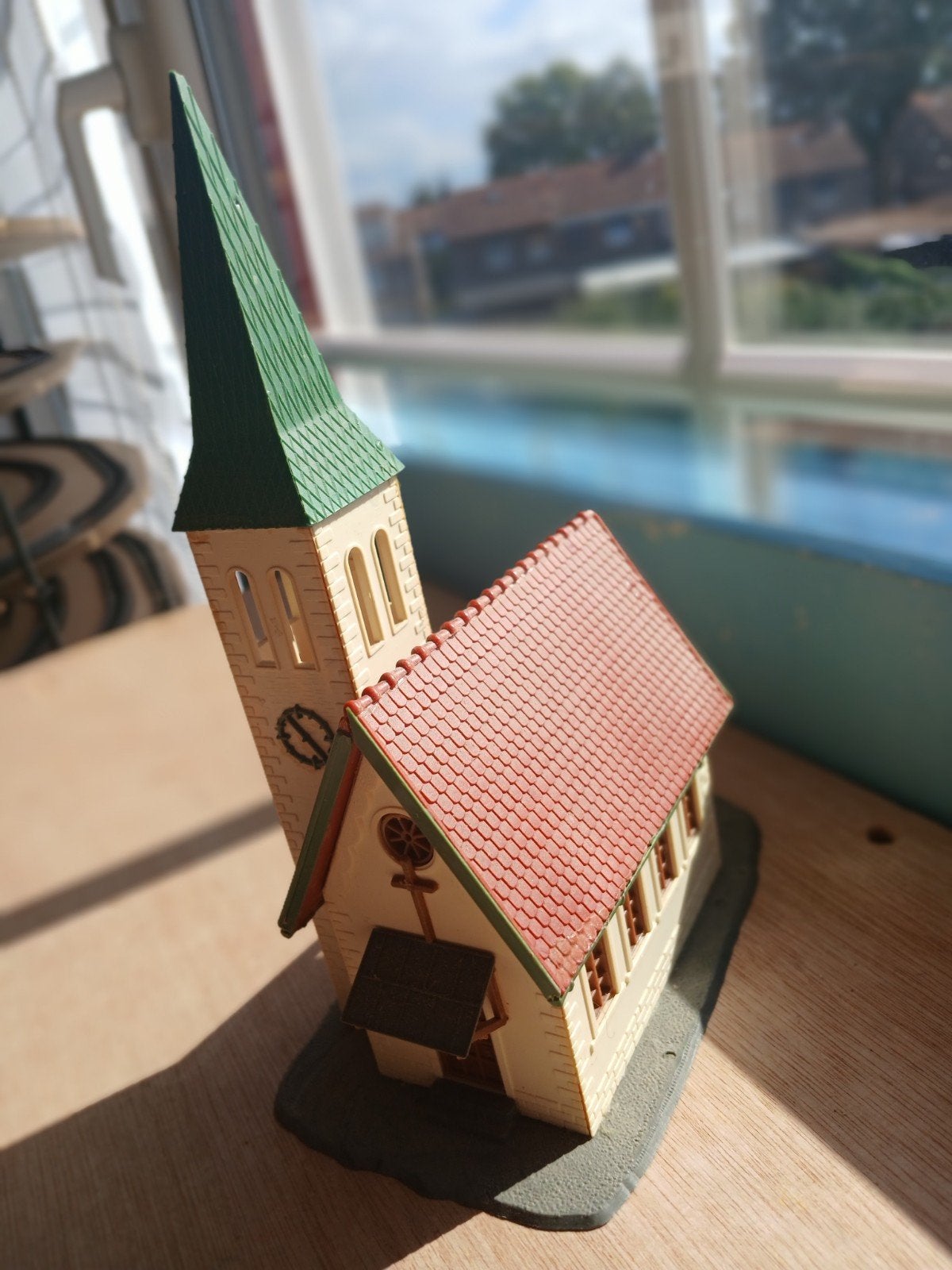 Faller Grote Kerk HO Spoorbaan - Modelbouw Kerk, Hobby en Vrije tijd, Modeltreinen | H0, Ophalen of Verzenden, Gebruikt, Brug, Tunnel of Gebouw