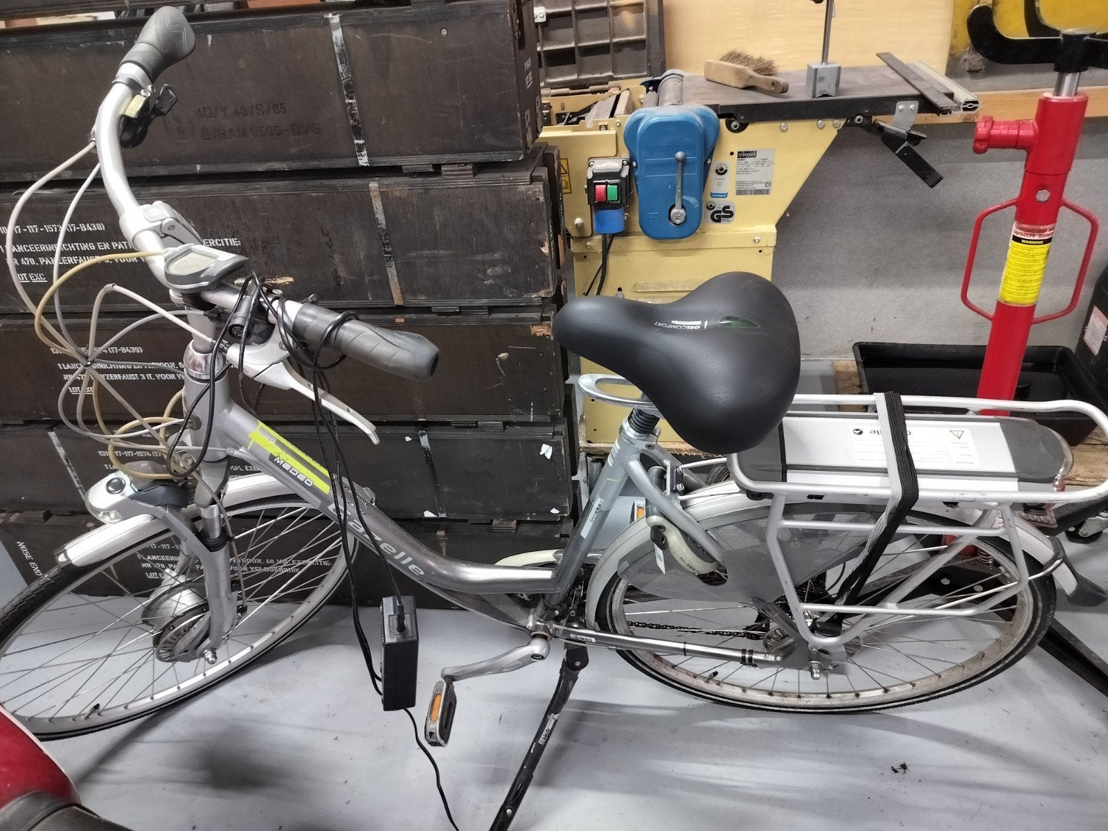 Gazelle elektrische fiets - accu defect, Ophalen, Gebruikt, Minder dan 30 km per accu, Gazelle