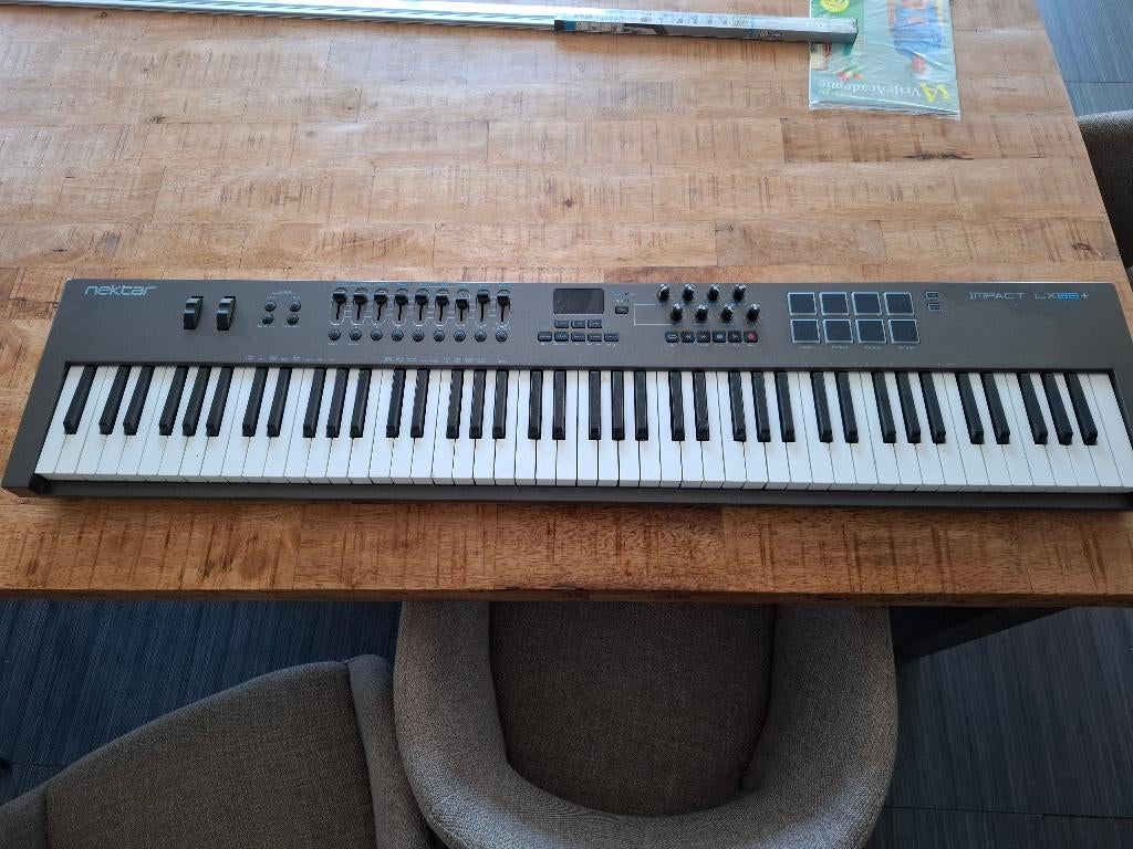 Midi controller Nektar LX 88+, 88 toetsen, Zo goed als nieuw, Midi-aansluiting, Ophalen