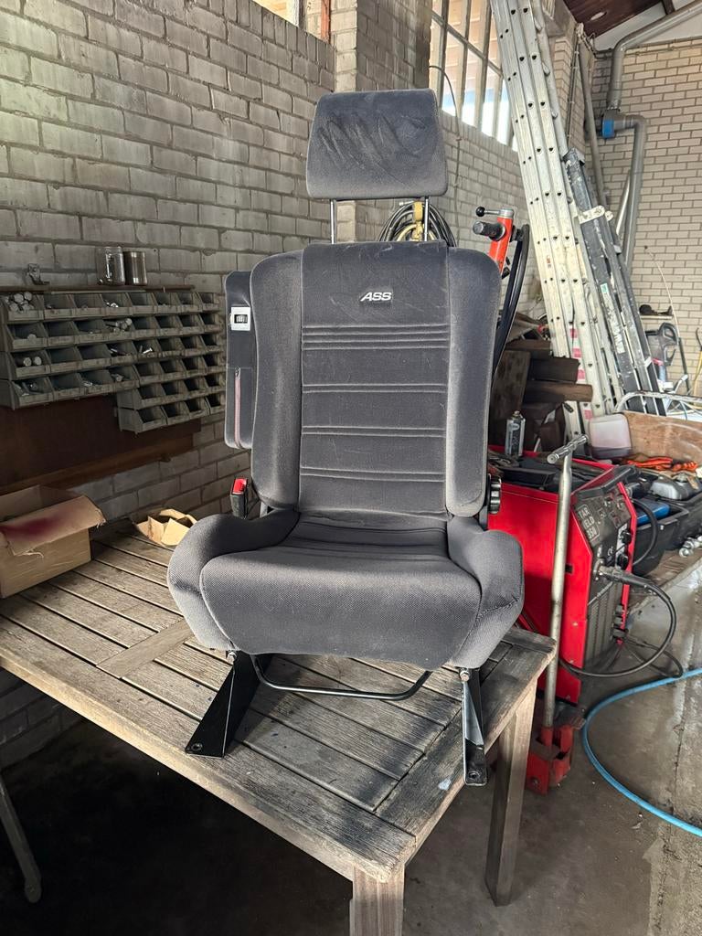 ASS autostoel op Volkswagen Caddy frame, Ophalen, Nieuw, Volkswagen