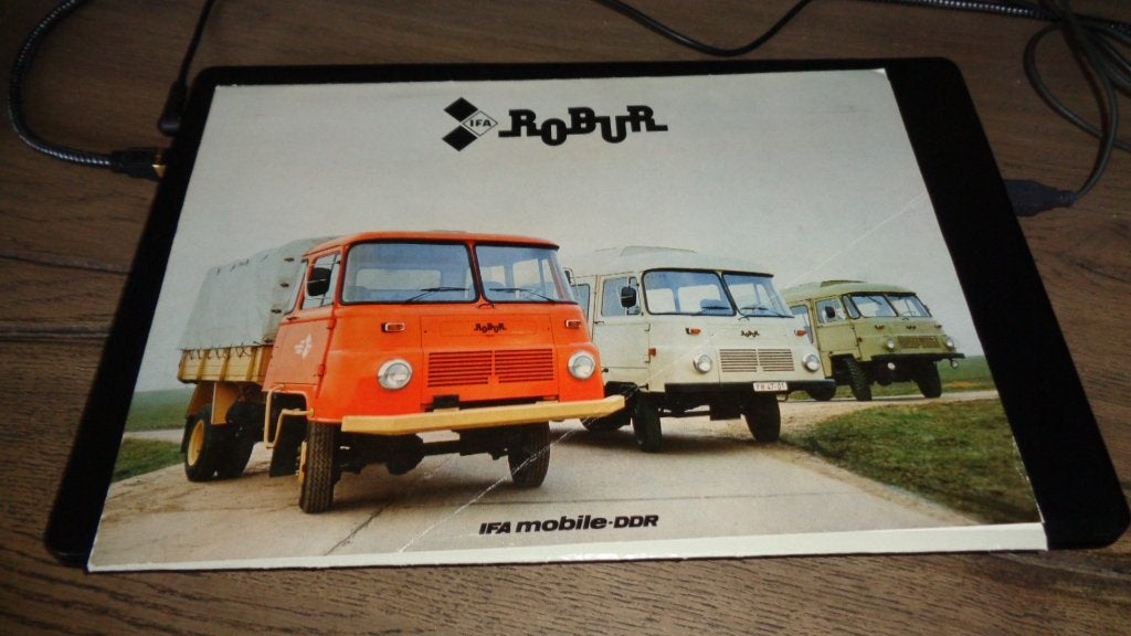 ZELDZAME  uit DDR Persmap  ROBUR  Spezialfahrzeuge, Boeken, Verzenden, Nieuw, Overige merken