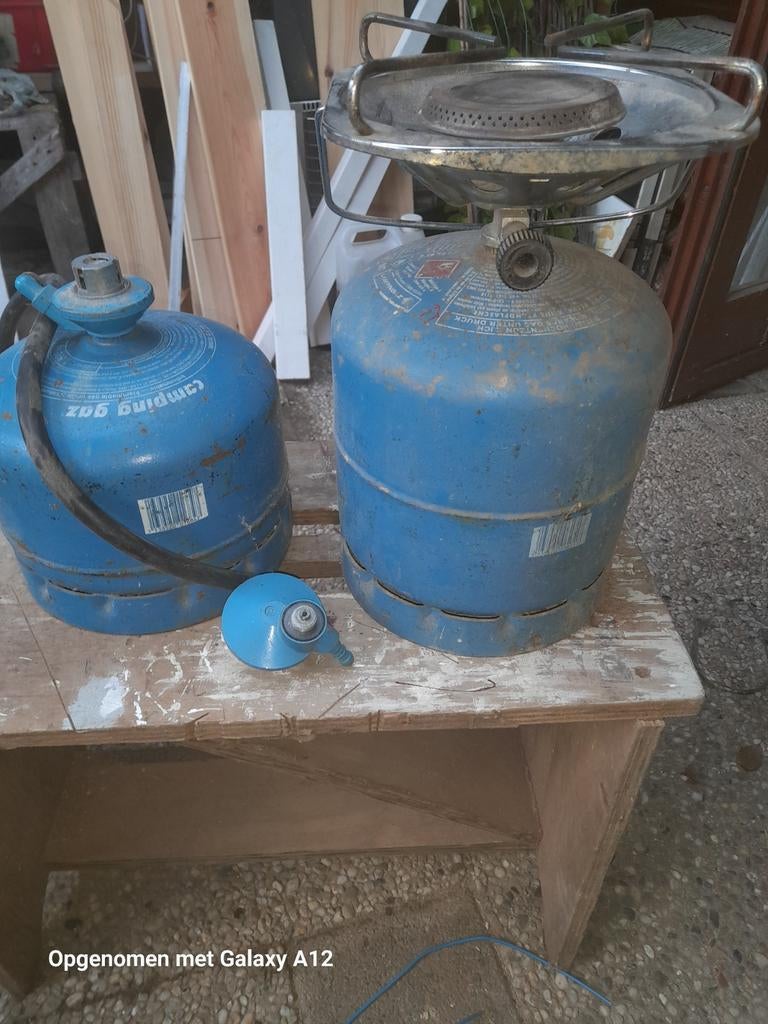 2 gasflessen met kooktoestel, Ophalen of Verzenden