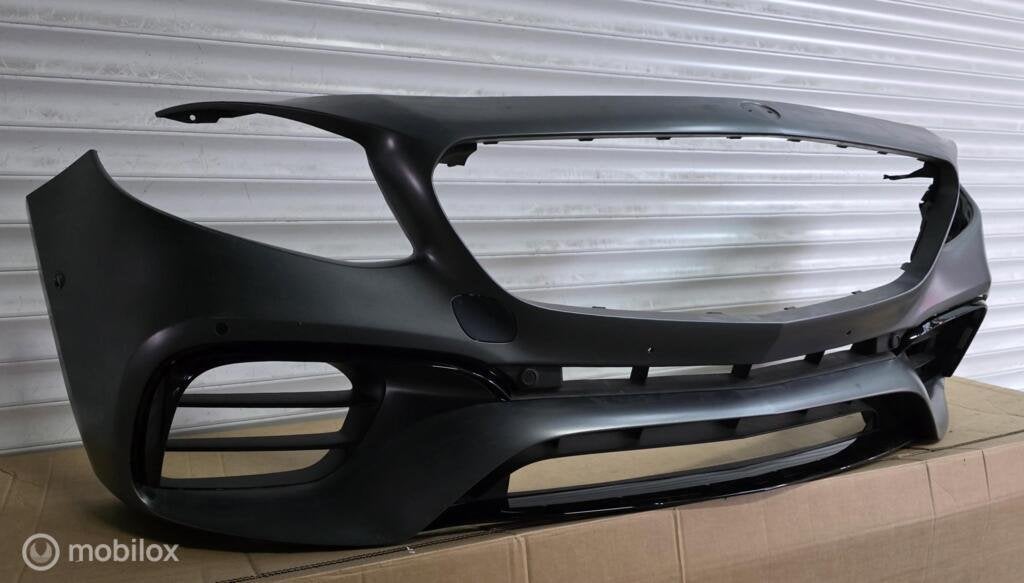 Mercedes E63 amg voorbumper W213 S213, Gebruikt, Voor, Ophalen of Verzenden, Bumper