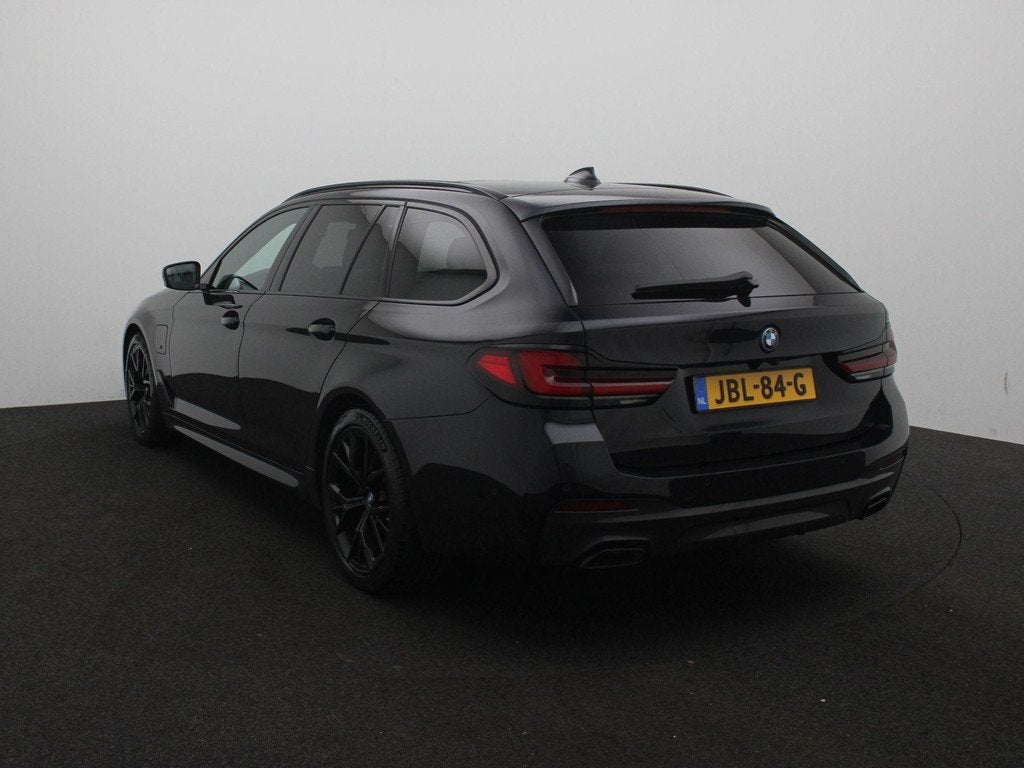 BMW 5-serie Touring 530e Business Edition Plus | Digital Key, Auto's, BMW, Achterwielaandrijving, Gebruikt, 4 cilinders, Automatische klimaatregeling