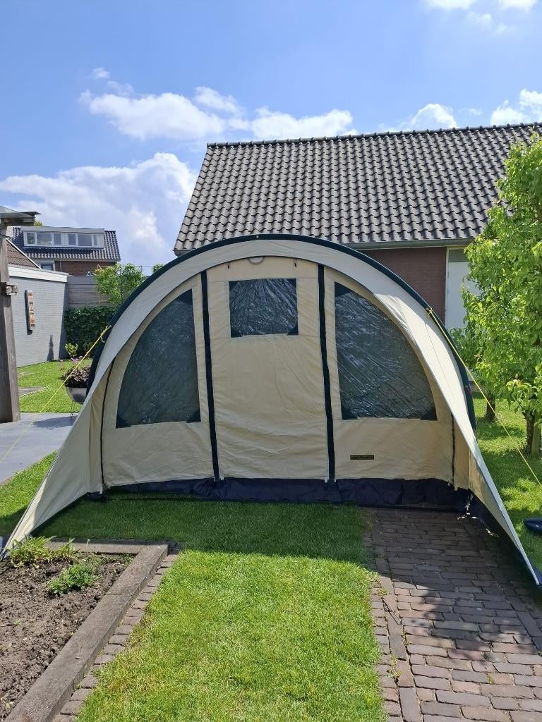 tunneltent, Caravans en Kamperen, Tenten, Ophalen, Gebruikt, Tot en met 4