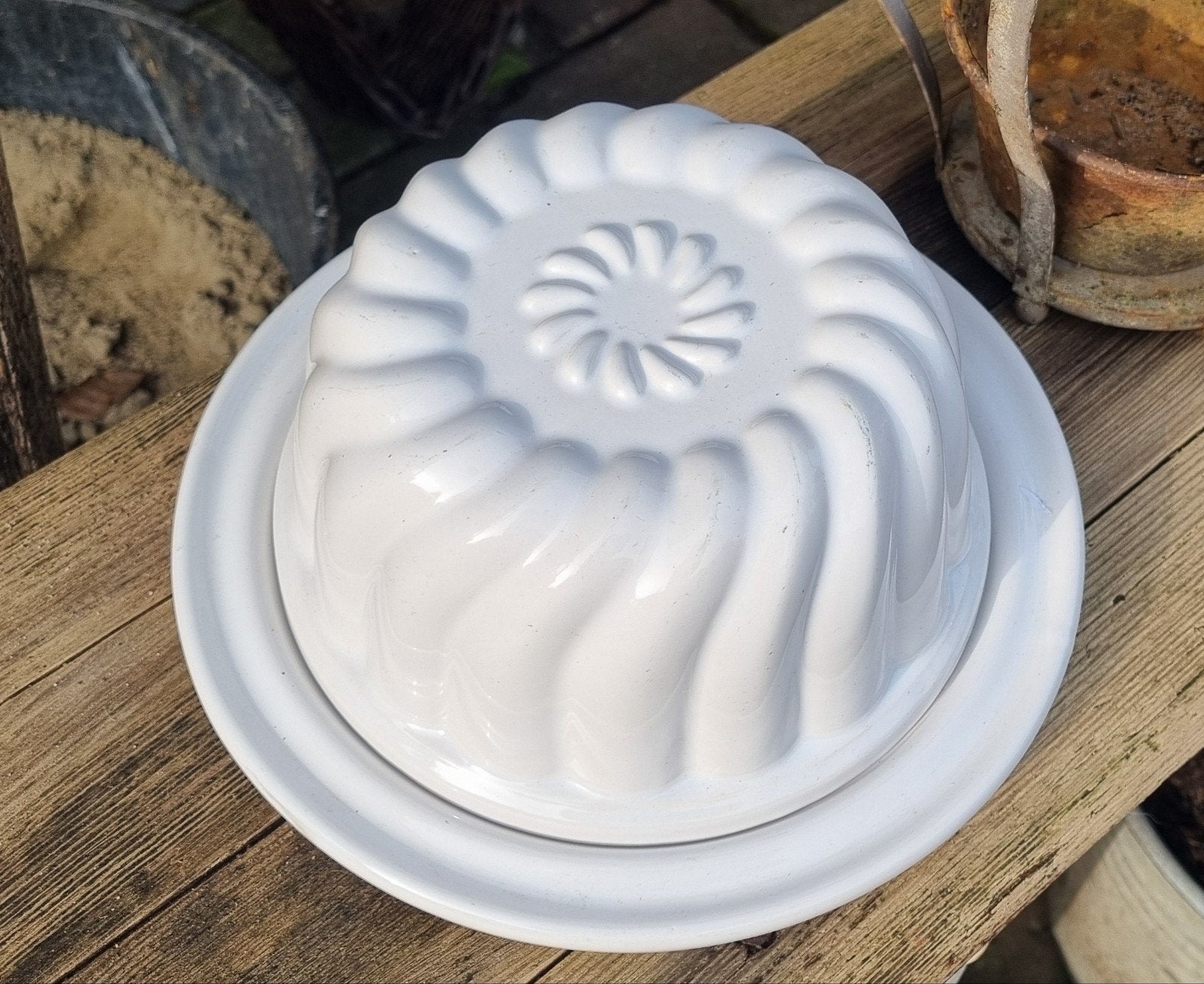 puddingvorm op schotel bakvorm, Ophalen