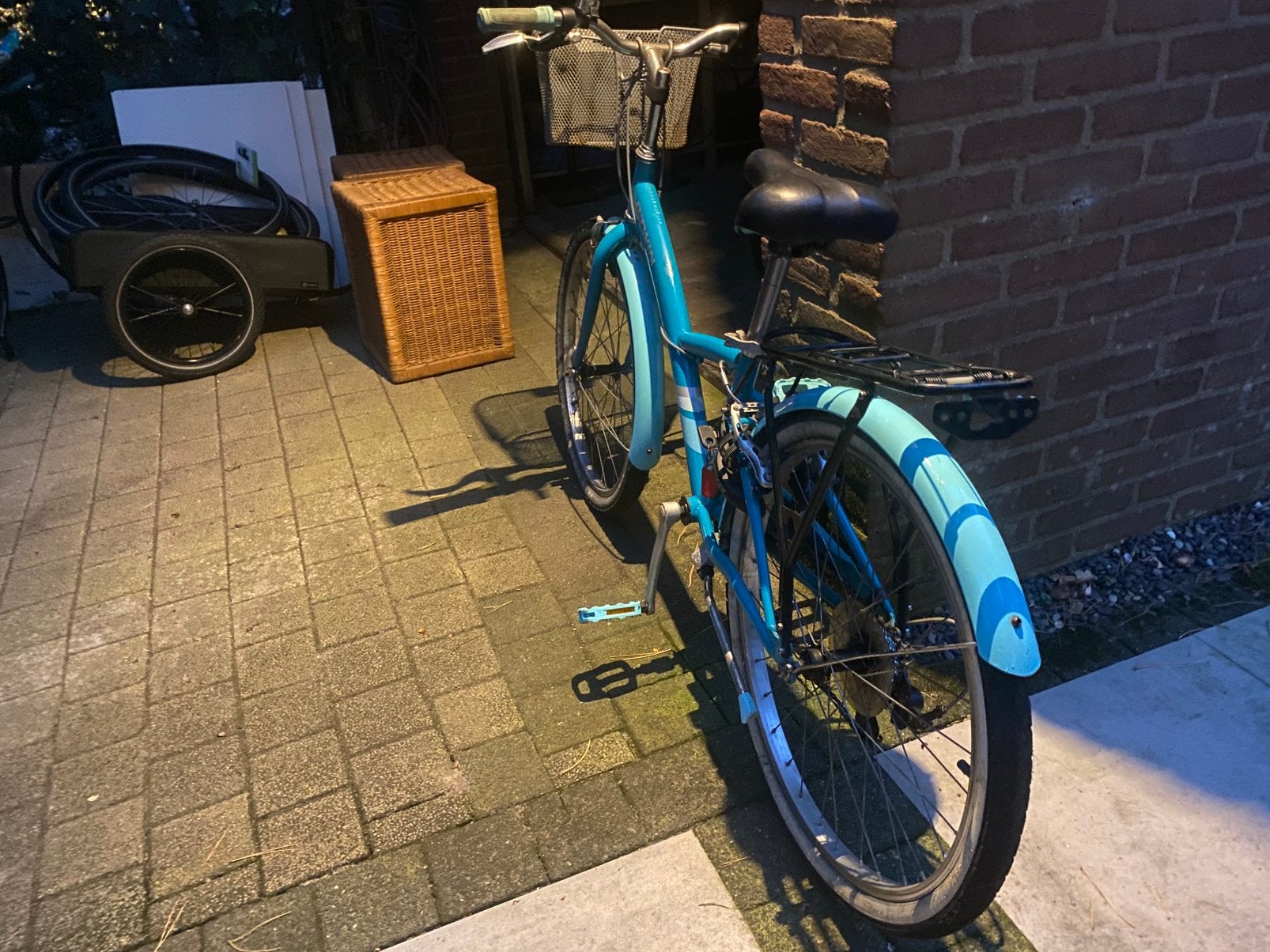 B’twin meisjesfiets (zie descriptie voor meer info), Fietsen en Brommers, Ophalen, Gebruikt, Velgrem, 20 inch of meer