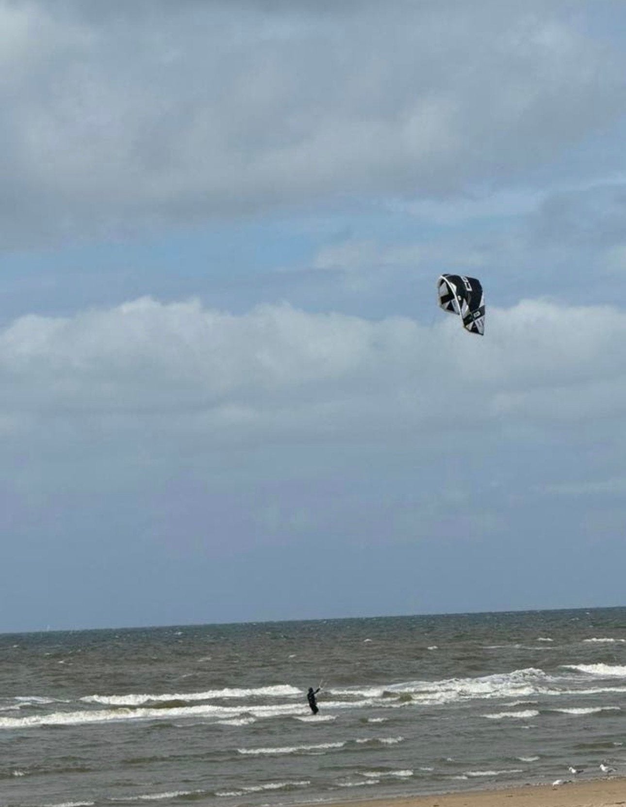 Core XR6 11m (2019) + Mystic harnas + accessoires, Watersport en Boten, Kitesurfen, Geen board, Ophalen of Verzenden, Zo goed als nieuw