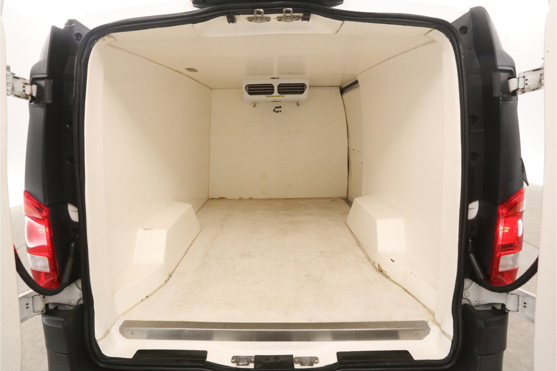 Mercedes-Benz Vito 111 CDI Lang | EXPORT | Koelwagen | Schui, Voorwielaandrijving, Euro 5, Stof, Gebruikt