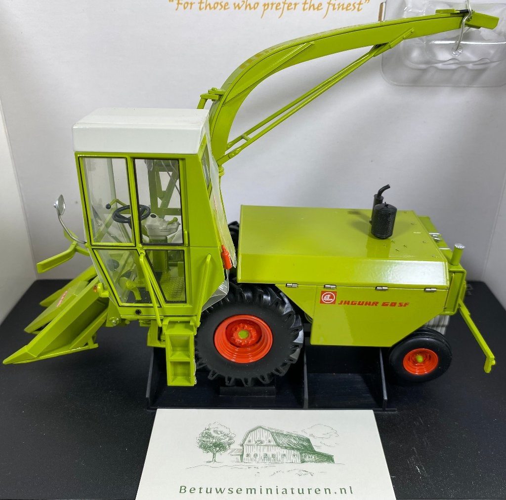 Claas Jaguar 60 SF hakselaar 1:32 Universal Hobbies, Ophalen of Verzenden, Zo goed als nieuw, Tractor of Landbouw, Universal Hobbies