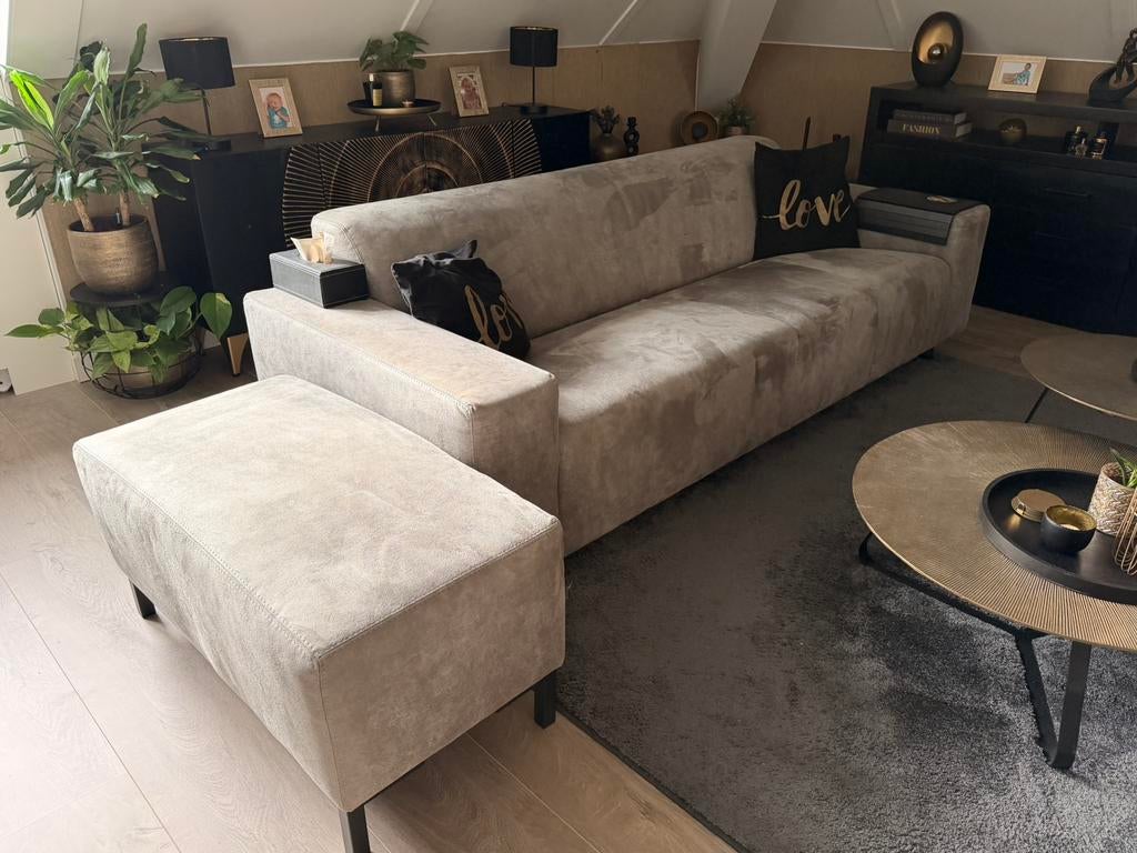 Stoere, comfortabele 3-zits bank met bijpassende hocker!, Ophalen, Strak, stoer, modern, Driepersoons, 75 tot 100 cm