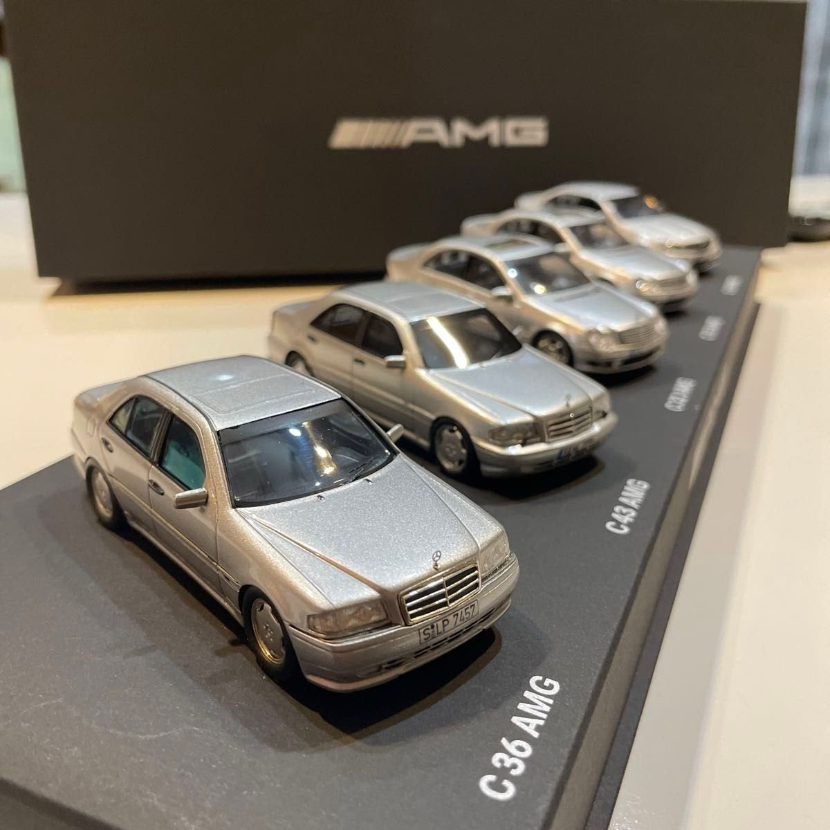 C36AMG/C43 AMG/ C32 AMG/ C55 AMG/ C63 Limited Edition 1of300, Ophalen of Verzenden, Nieuw, Auto, Schuco