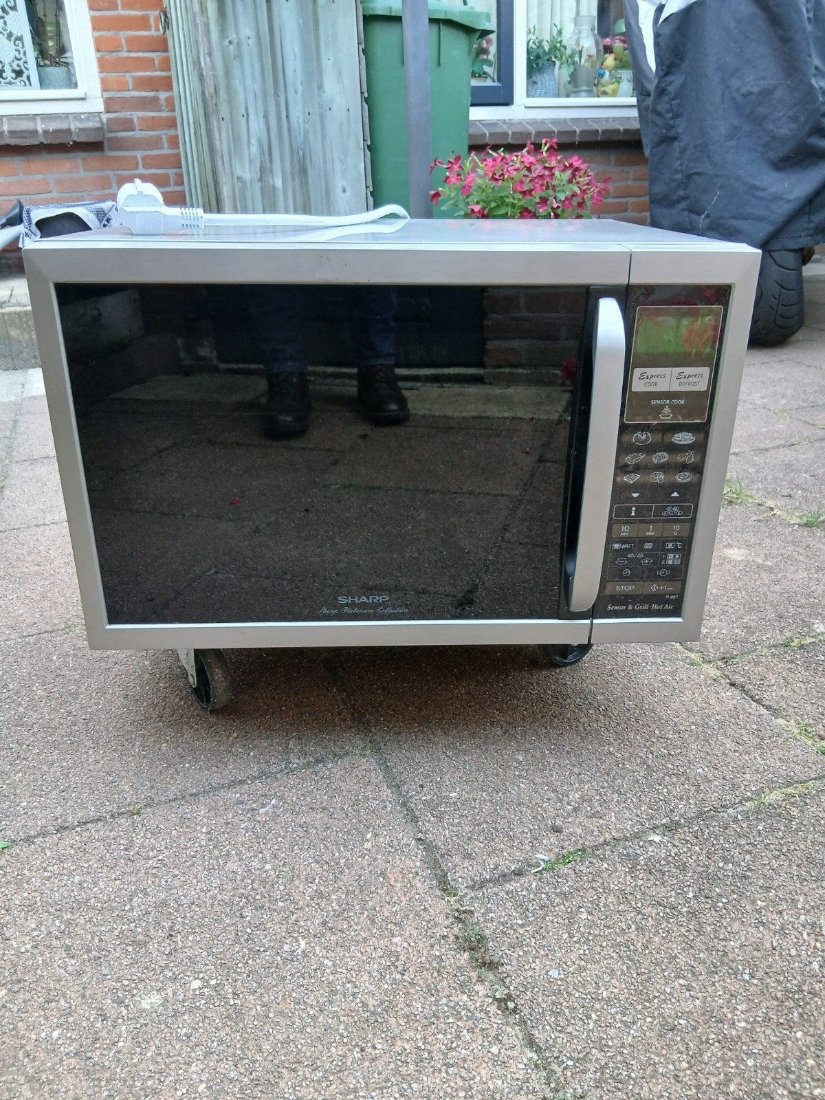 Sharp combi oven/magnetron. Zie omschrijving, Ophalen, Gebruikt, Combi-oven, Vrijstaand