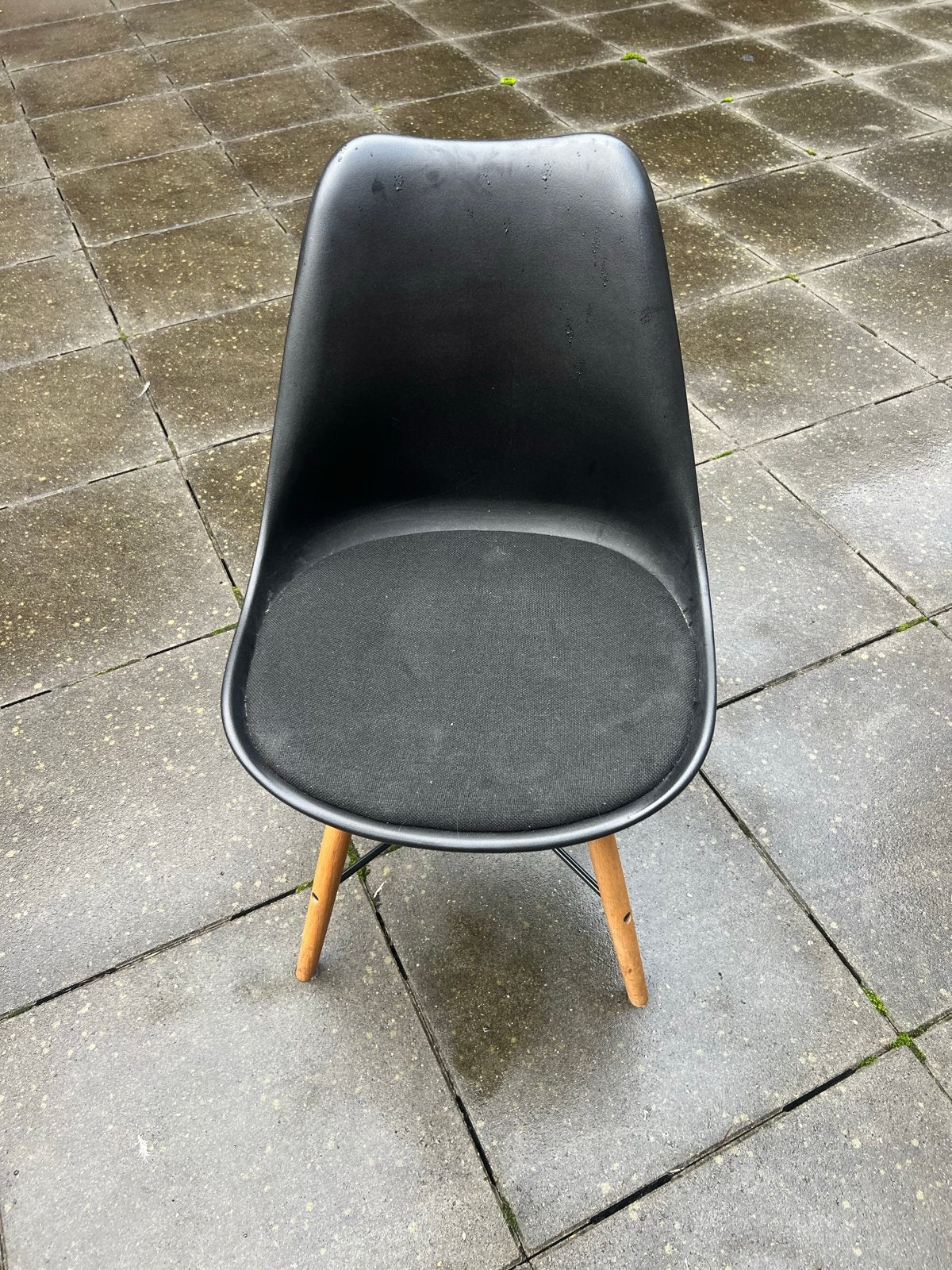 Twee gebruikte stoelen van goede kwaliteit, Ophalen, Kunststof, Gebruikt, Twee