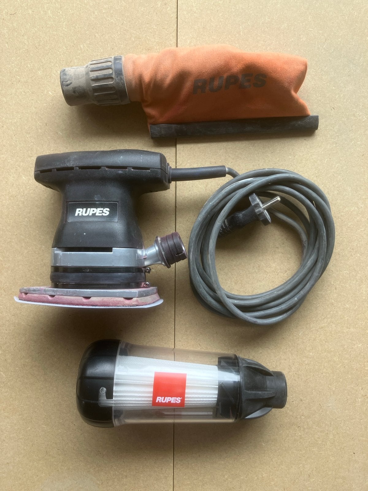 RUPES Delta Vlakschuurmachine met nieuwe klittenband zool, Ophalen of Verzenden, Gebruikt, Minder dan 600 watt, Vlakschuurmachine