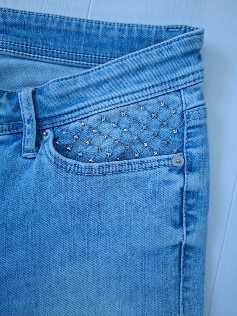 Cambio lichtblauwe jeans mt 44 model Piper short zgan, Cambio, Blauw, Ophalen of Verzenden, Zo goed als nieuw