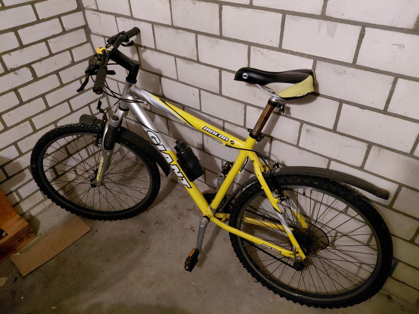 Mountainbike Giant Rincon geel/grijs, Ophalen, Gebruikt, Heren, Giant