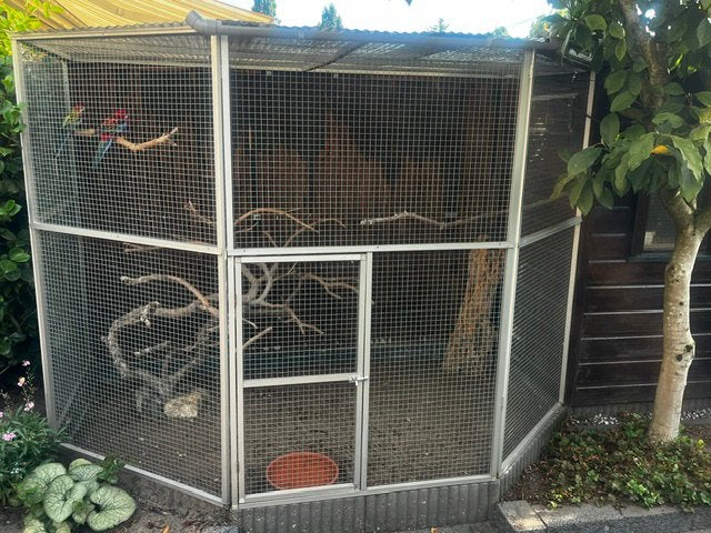 Volière, Dieren en Toebehoren, Vogels | Hokken en Kooien, Ophalen, Gebruikt, Overige materialen, Volière