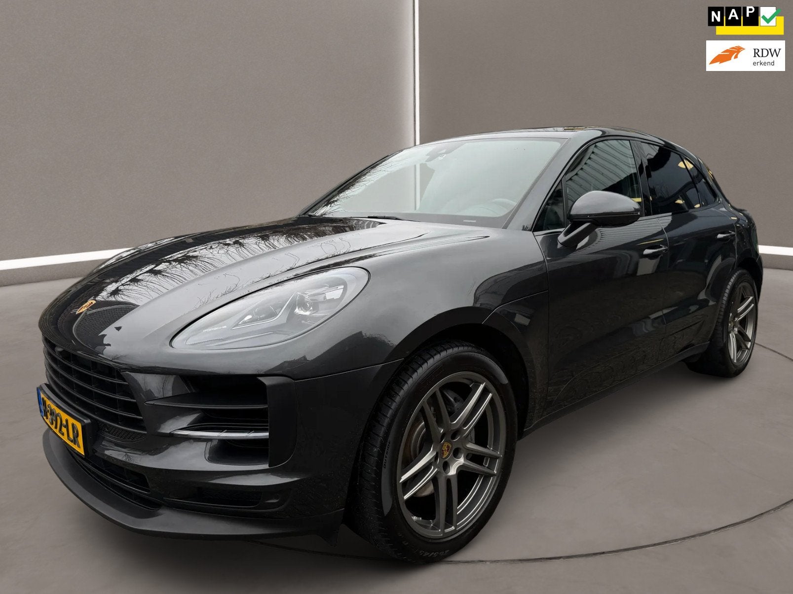 Porsche Macan 3.0 S 354 Pk Automaat Airco Navi Leer Xenon Pa, Auto's, Automaat, Gebruikt, Euro 6, 2995 cc