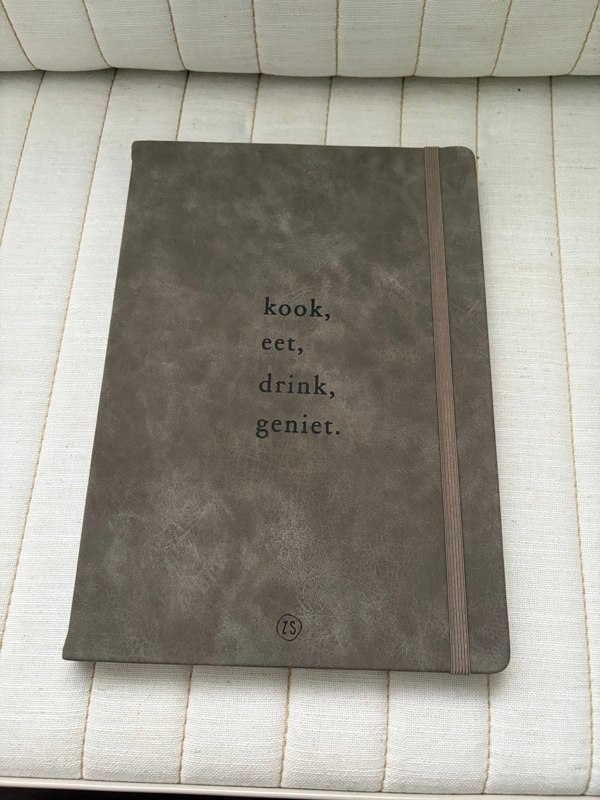 ZUSSS Receptenboek 'kook, eet, drink, geniet.', Ophalen of Verzenden, Nieuw, Overige gebieden, Overige typen