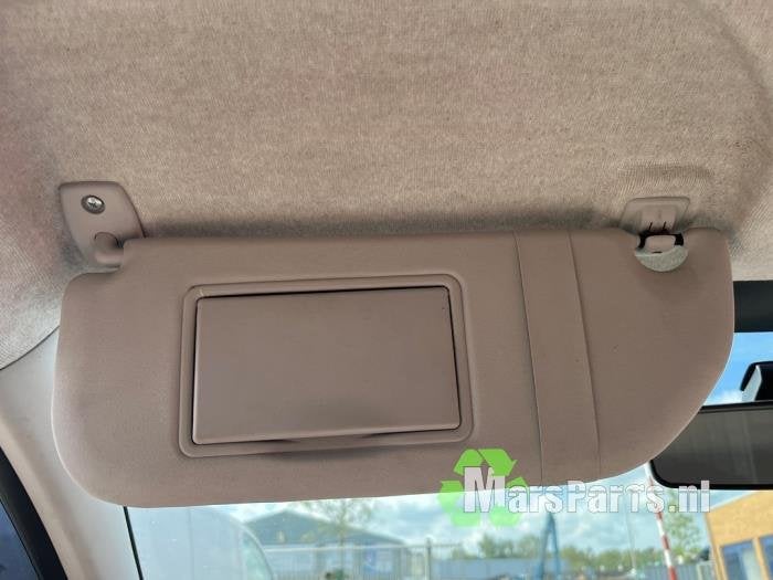 Zonneklep van een Peugeot 107, Auto-onderdelen, Gebruikt, -, -, Ophalen of Verzenden