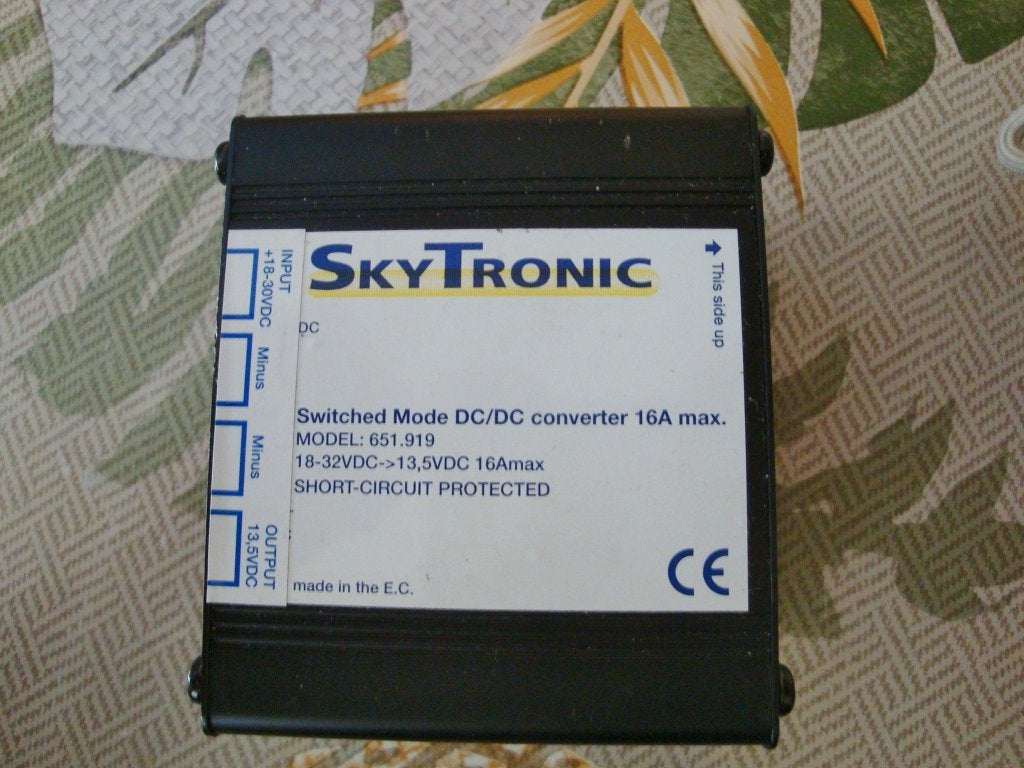 Skytronic 651.919 DC converter 24v naar 12 Volt, Ophalen of Verzenden, Gebruikt