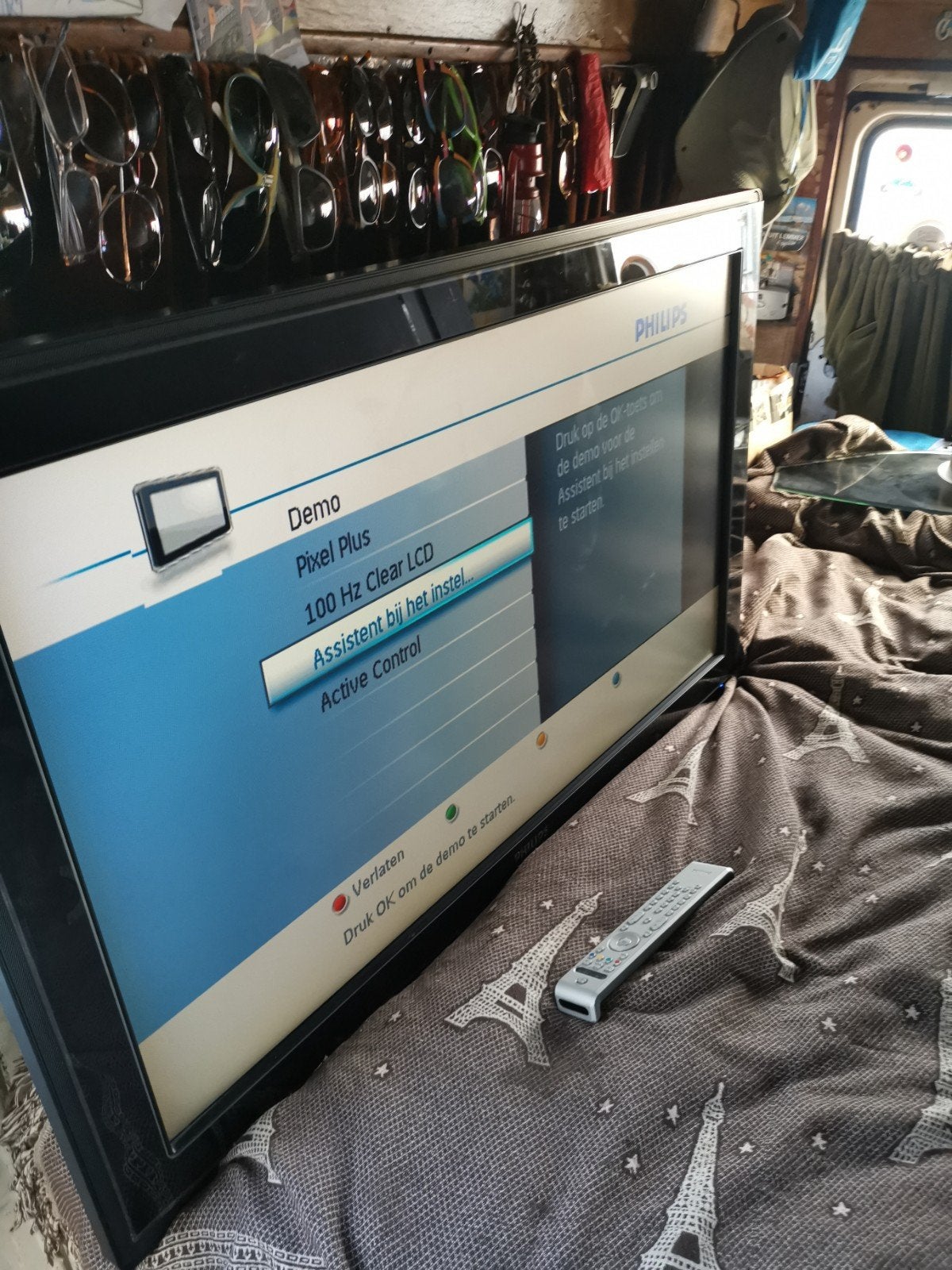 Degelijke Philips lcd tv 42inch 3 HDMI, SCART, AV in, RGB,, Ophalen, 50 Hz, Philips