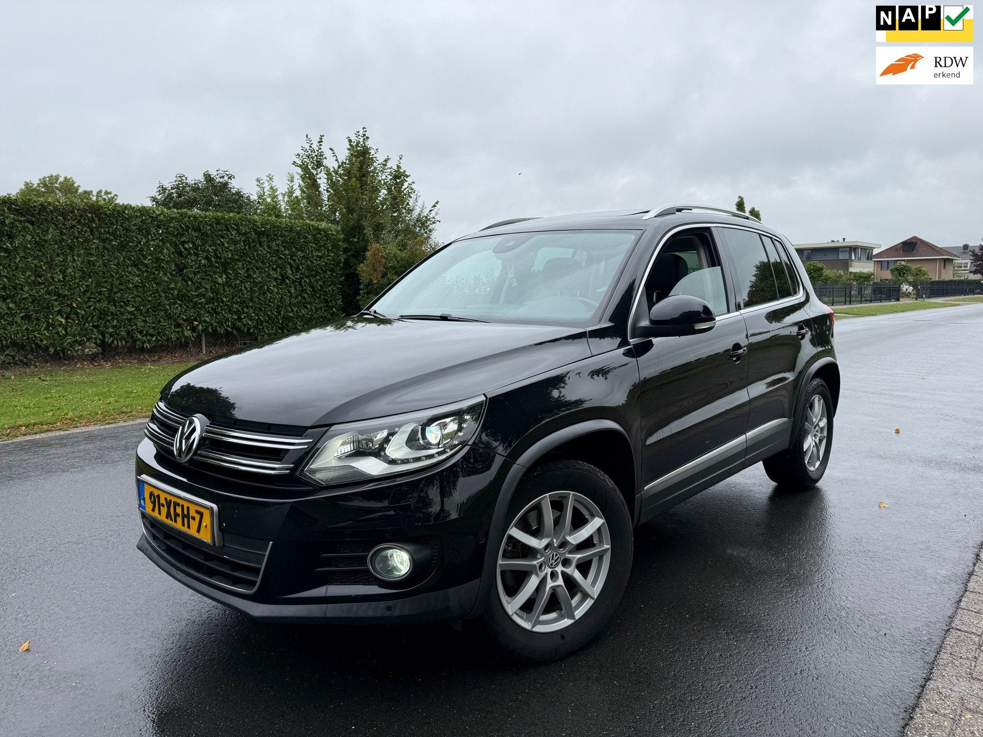 Volkswagen Tiguan 1.4 TSI Sport&Style PANO/LEER/NAVI/APK, Auto's, Volkswagen, Voorwielaandrijving, Euro 5, 15 km/l, 4 cilinders