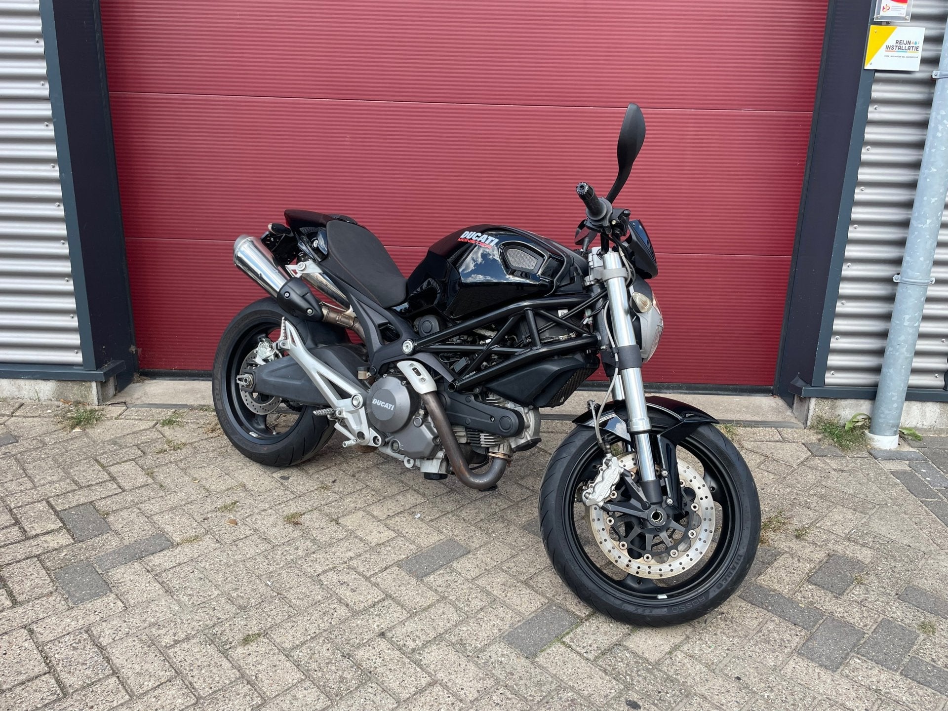 Ducati Monster 696 Plus, Meer dan 35 kW, Toermotor, Handgeschakeld, 696 cc
