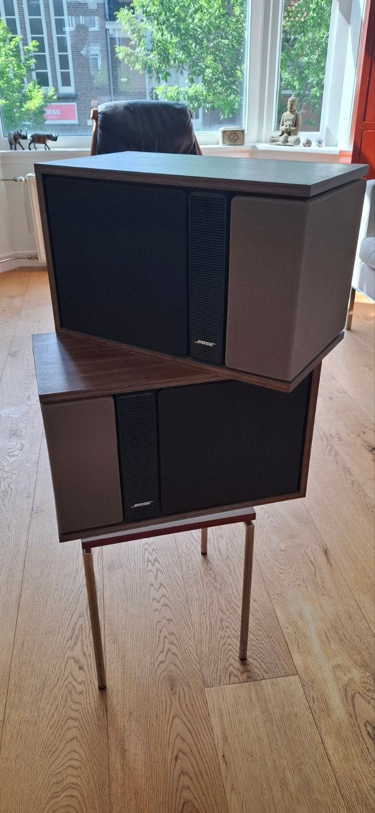 bose 301 serie 2 met of zonder standaard., Losse componenten, Zo goed als nieuw, Speakers, Ophalen