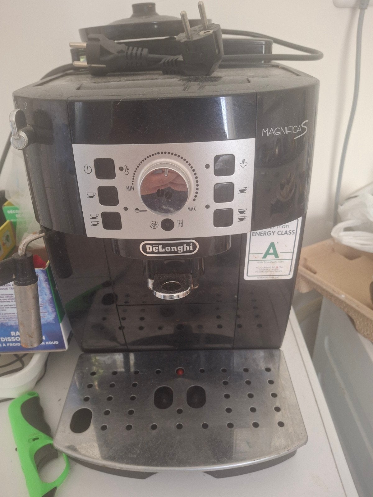 DeLonghi Magnifica S Espresso Apparaat - Zwart, Witgoed en Apparatuur, Koffiezetapparaten, Ophalen of Verzenden