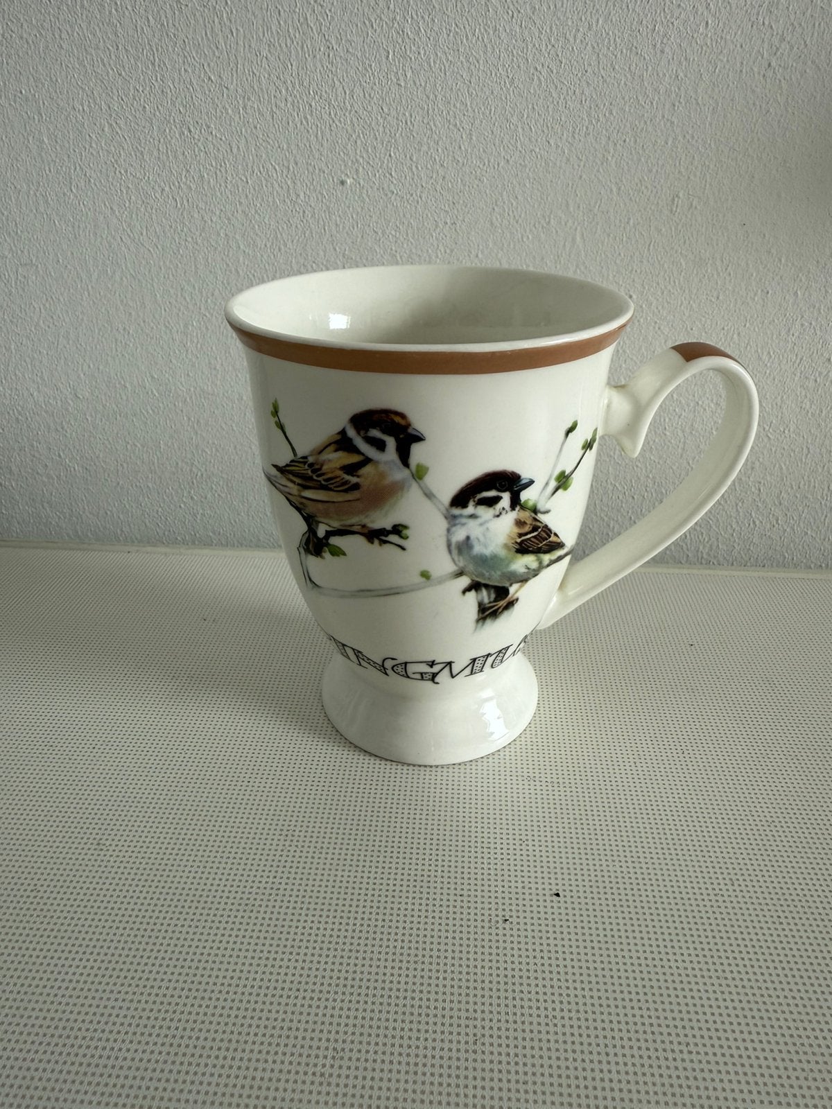 Beker/Mok op voet Hollandse vogels “Ringmus” van Elles 11cm, Huis en Inrichting, Keuken | Servies, Overige merken, Zo goed als nieuw