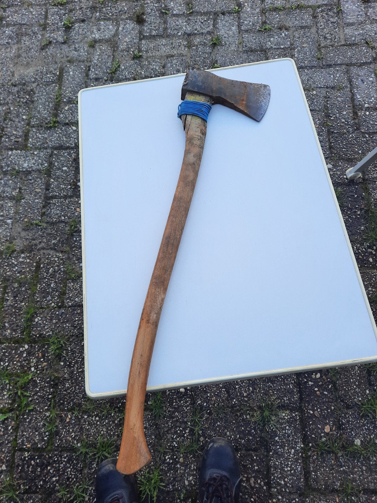 Hakbijl - Ideaal voor houtbewerking en tuinonderhoud, Ophalen, Gebruikt, Bijl