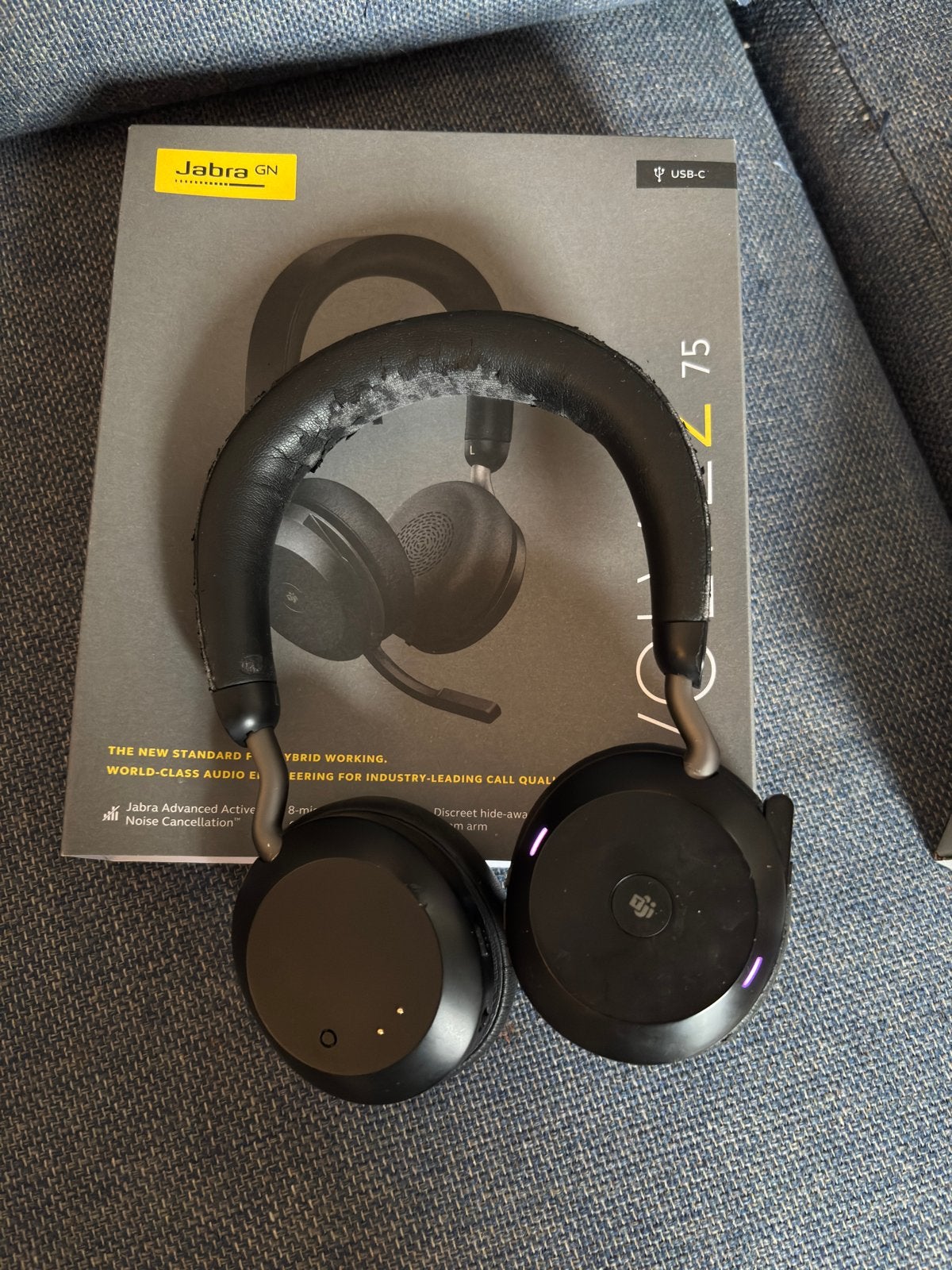 Jabra Evolve2 65 - nieuwe batterij alles werkt, Gebruikt, Bluetooth, Ophalen of Verzenden, Over-ear
