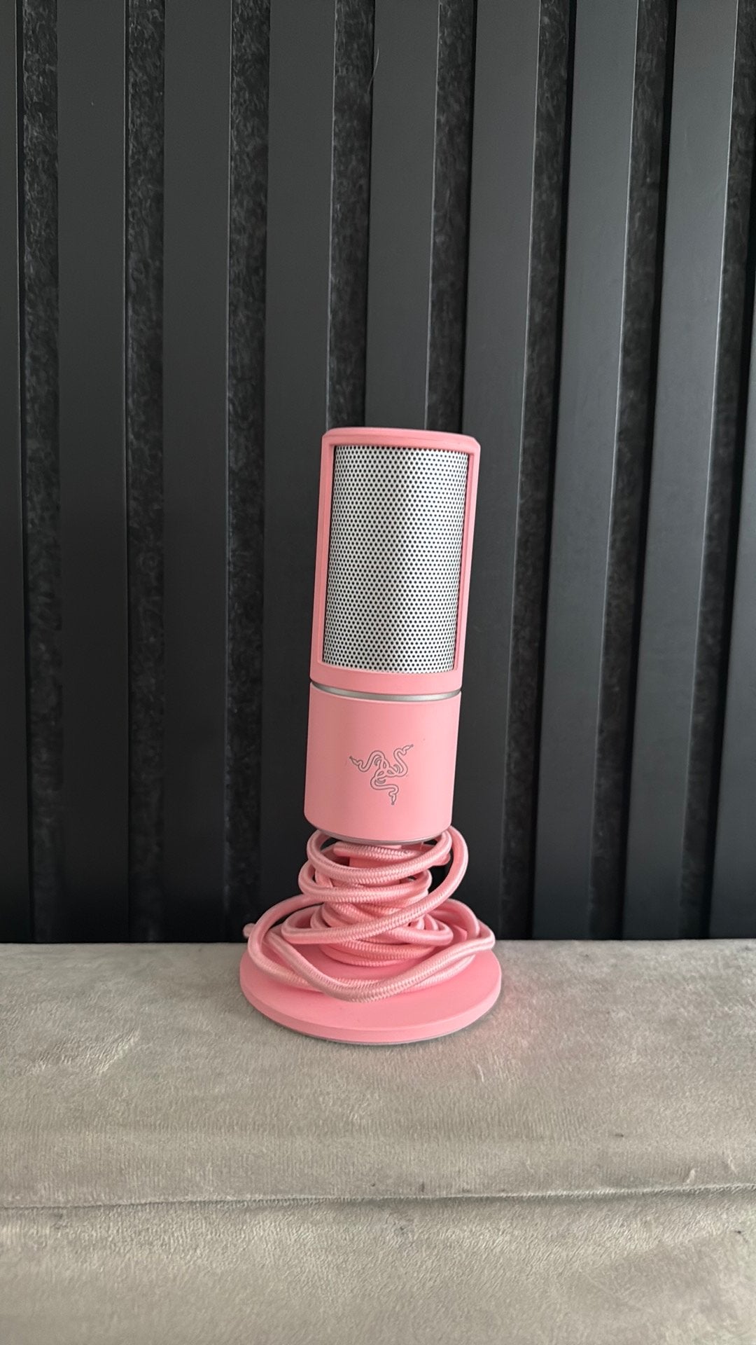 Razer Seiren X microfoon roze, Roze, Ophalen, Zo goed als nieuw