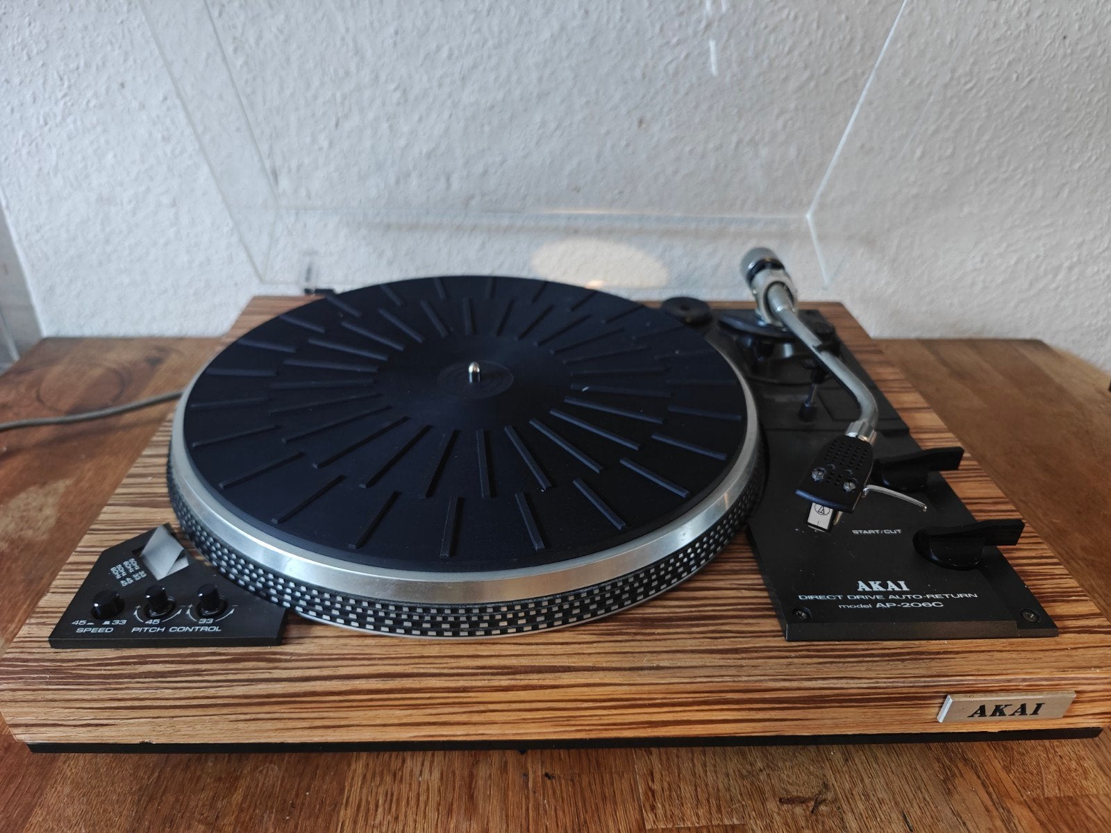 Akai AP-206C, Ophalen, Akai, Pitch-regelaar