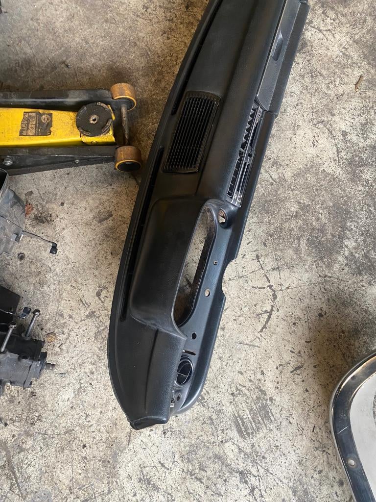 Mercedes w114 w115 dashboard, goede staat, Ophalen, Gebruikt, Mercedes-Benz