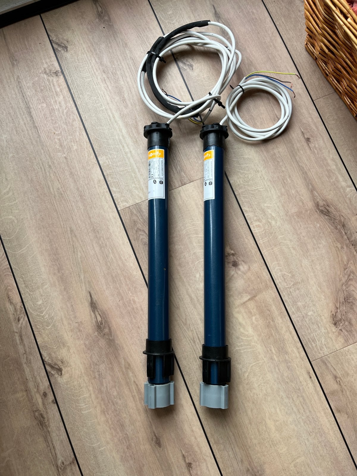 2 stuks Somfy Sunilus io 6 Nm / 17 rpm buismotor, Doe-het-zelf en Verbouw, Gebruikt, Overige kleuren, Minder dan 100 cm, Ophalen of Verzenden