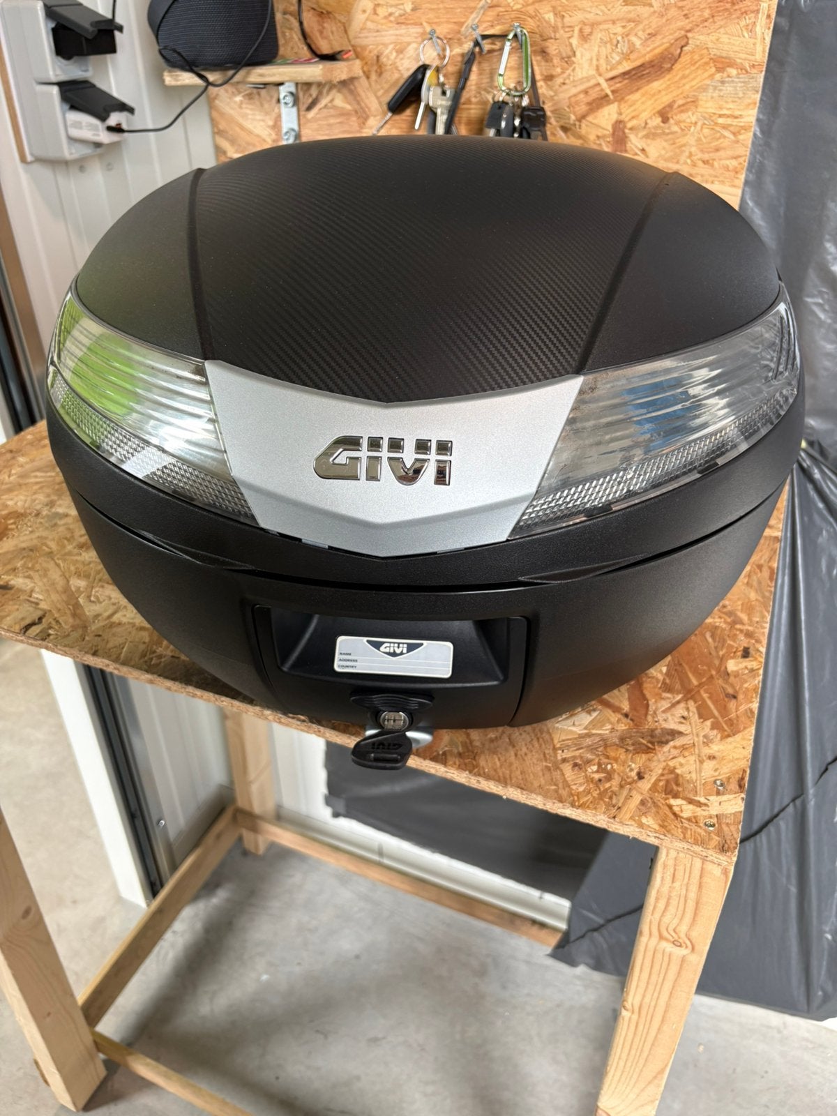 Givi topkoffer, Motoren, Ophalen, Zo goed als nieuw
