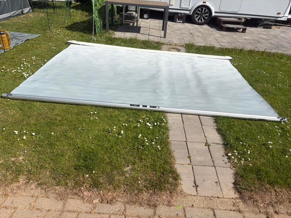 Zakluifel thule omnistor 1200 3.5m, Caravans en Kamperen, Ophalen, Zo goed als nieuw