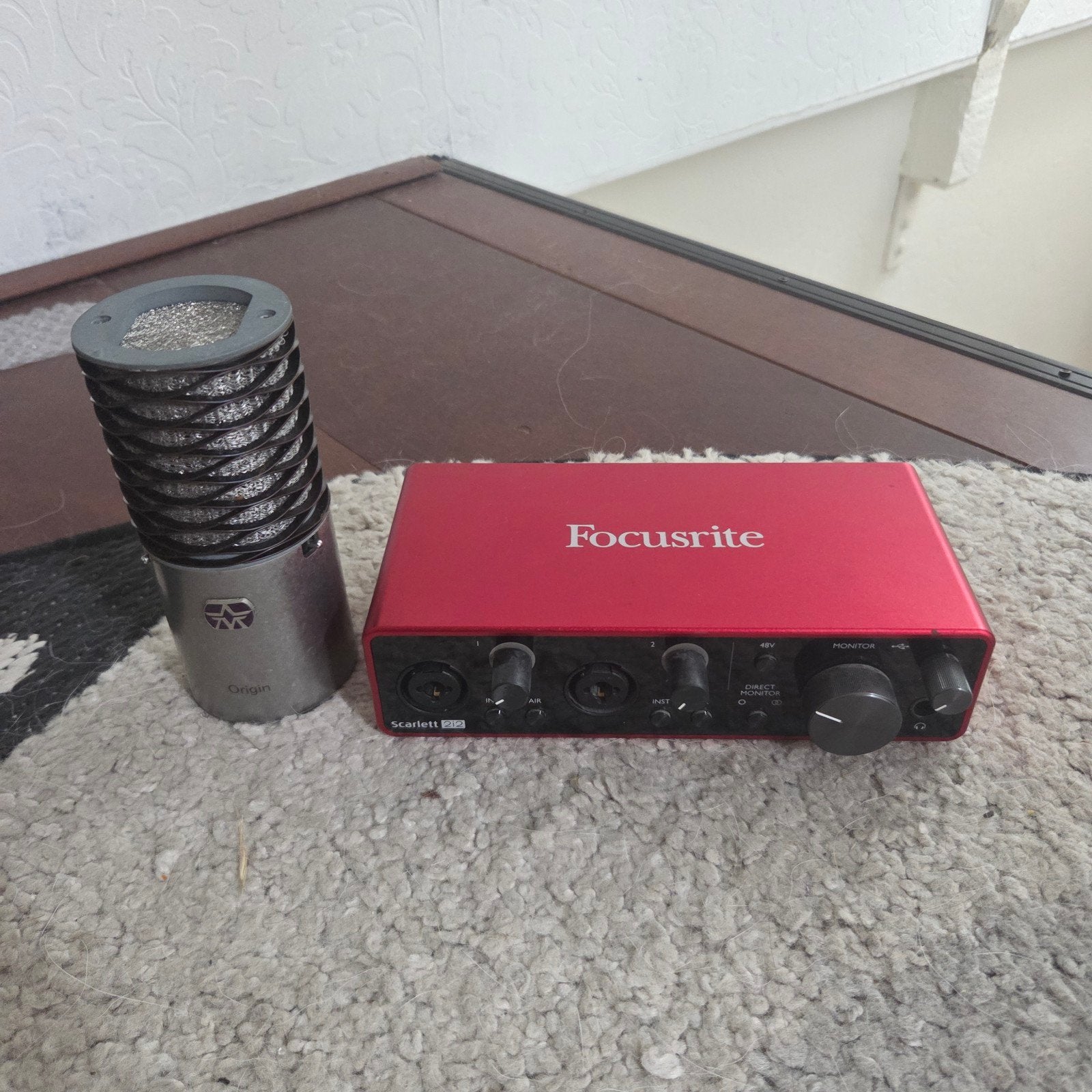 Aston Origin microfoon met Focusrite Scarlett 2i2 3gen, Ophalen of Verzenden, Gebruikt, Studiomicrofoon