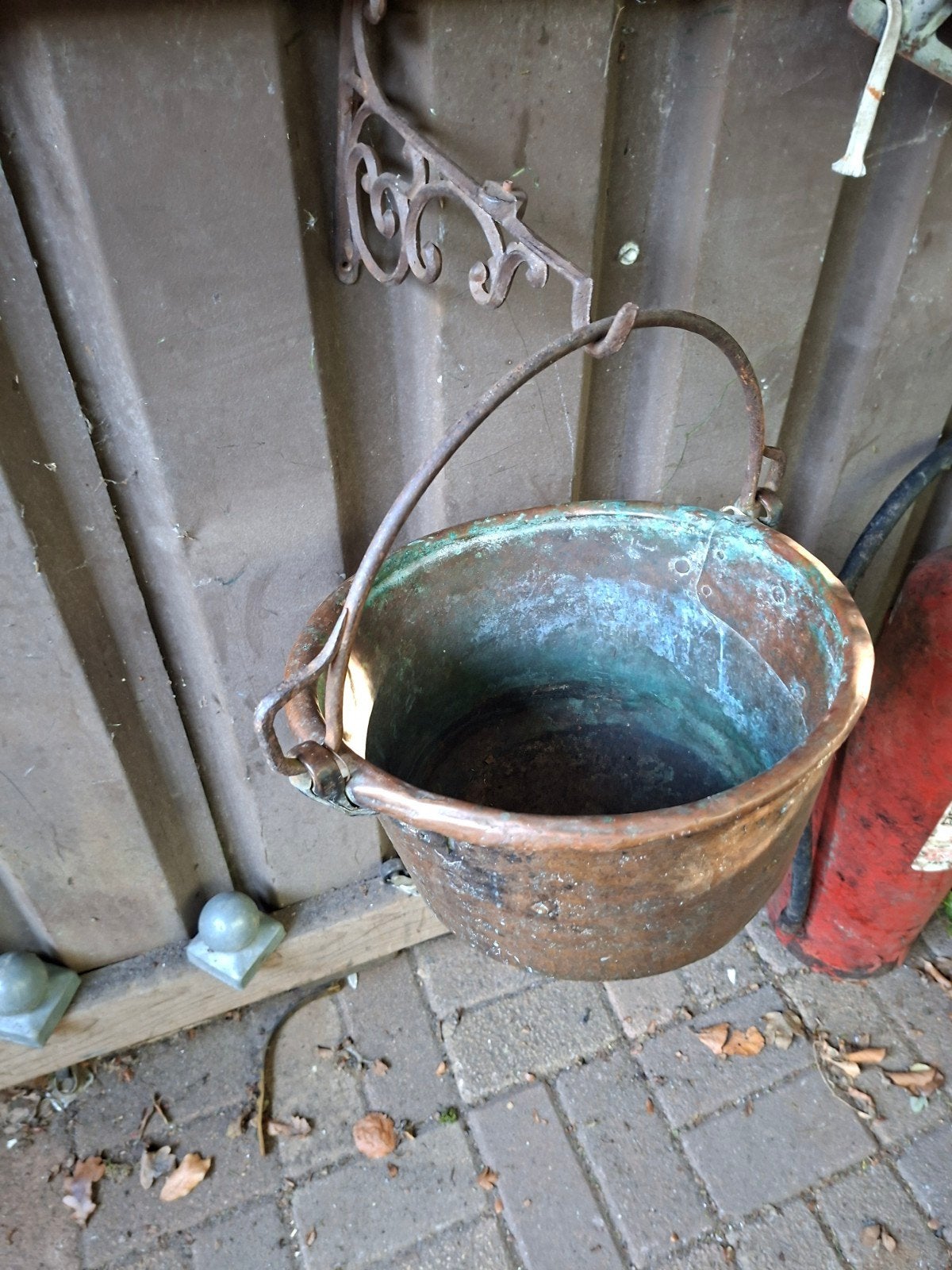 koperenbloemenbak met ophang beugel9, Tuin en Terras, Ophalen of Verzenden, Rond, Minder dan 30 cm