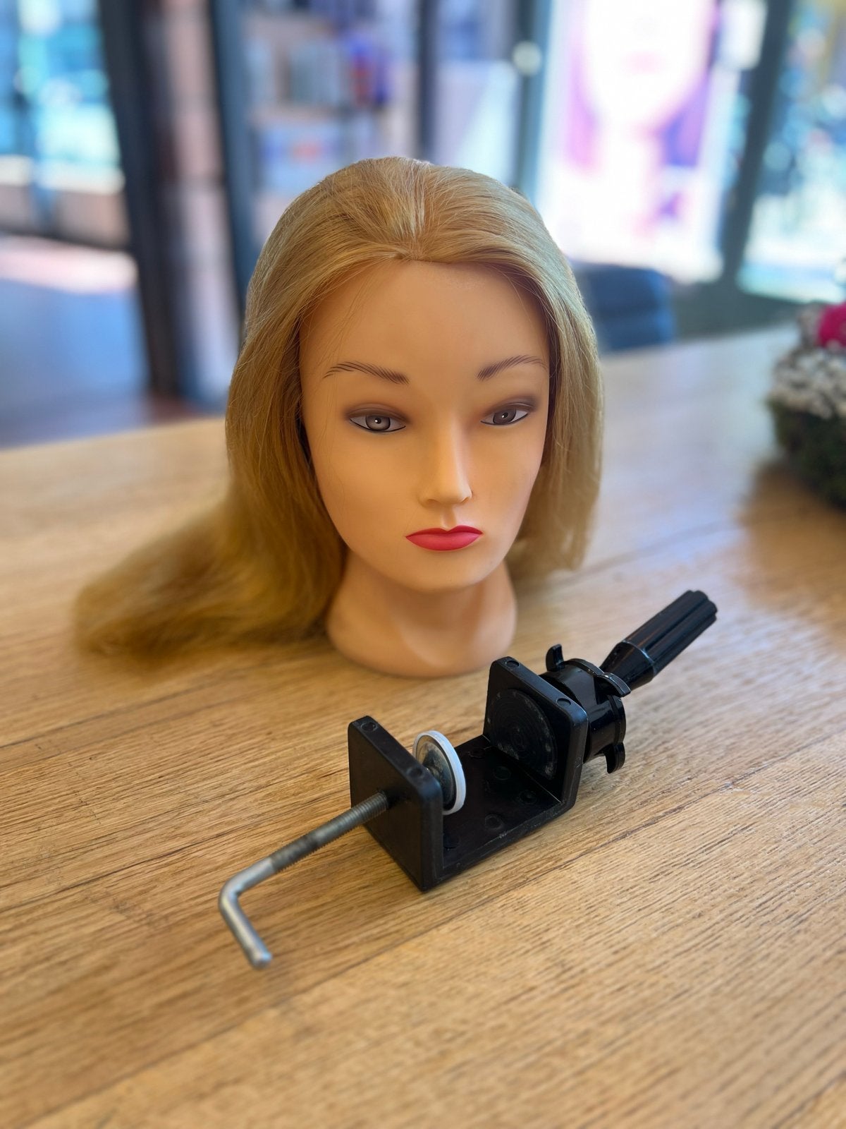 Pop en standaard om hef kappers vak te leren, Ophalen, Gebruikt, Pruik of Haarverlenging