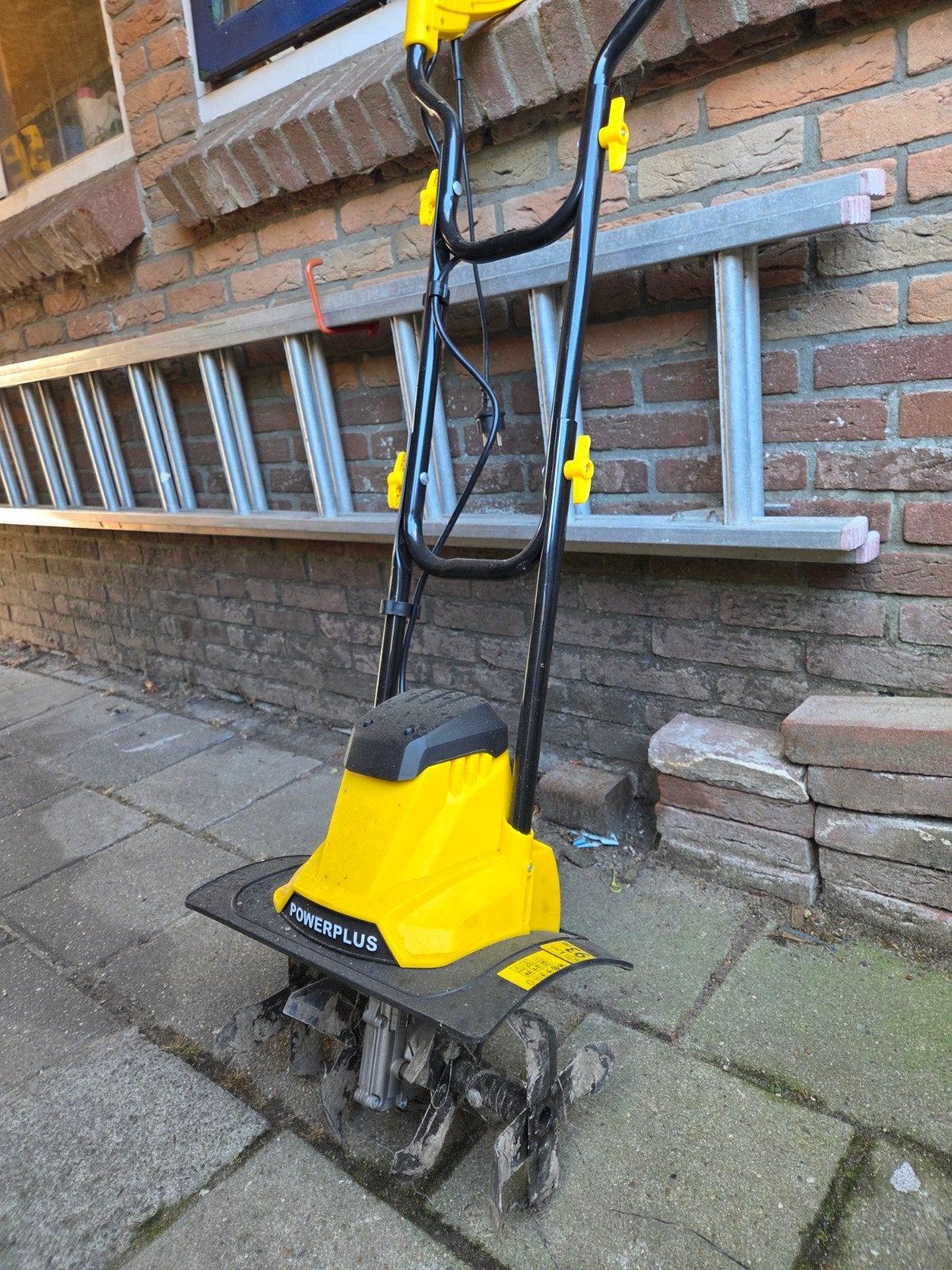 Powerplus POWEG7200 Grondfrees 1200W, Ophalen of Verzenden, Gebruikt, Cultivator, Powerplus