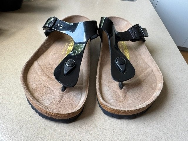 gloednieuwe Birkenstockteenslippers maat 42, Kleding | Heren, Schoenen, Zwart, Nieuw, Birkenstock, Ophalen
