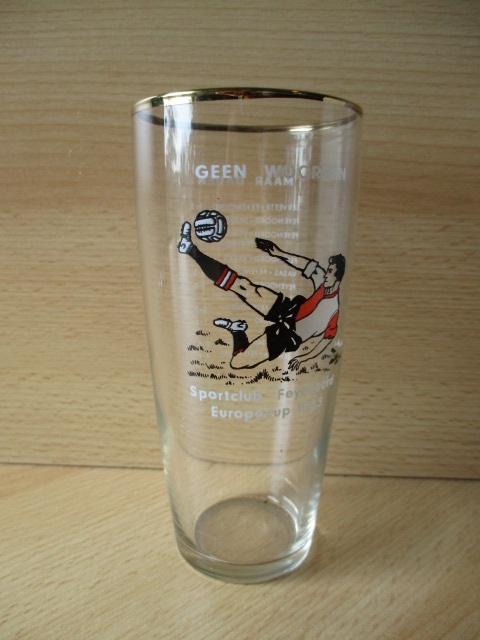 Feyenoord bierglas  Sportclub F - Europacup 1963  14cm, Ophalen of Verzenden, Gebruikt