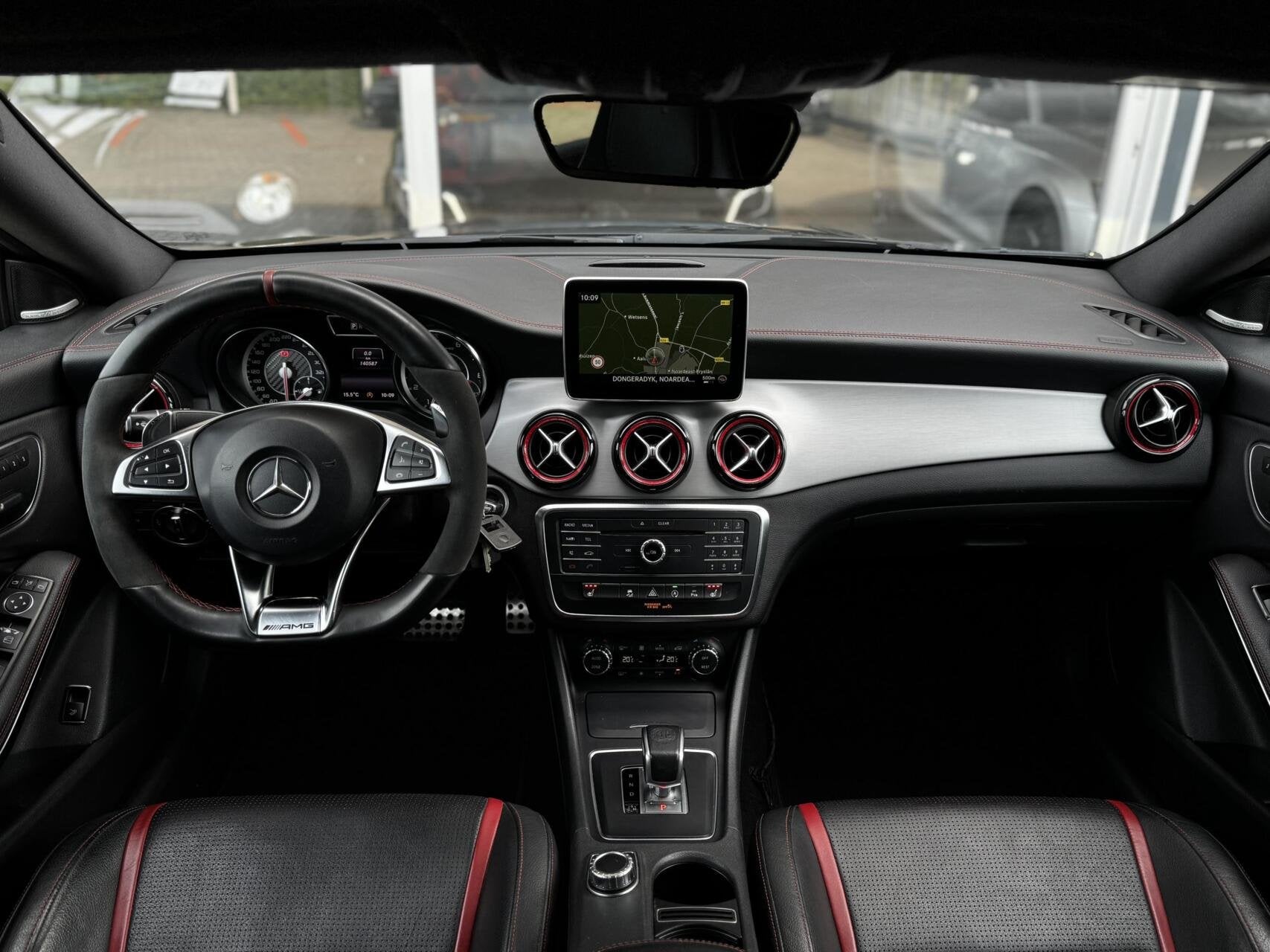 Mercedes CLA-klasse AMG 45 4MATIC|Recaro|Pano|361PK|H&K|Memo, Automaat, CLA, Gebruikt, 4 cilinders