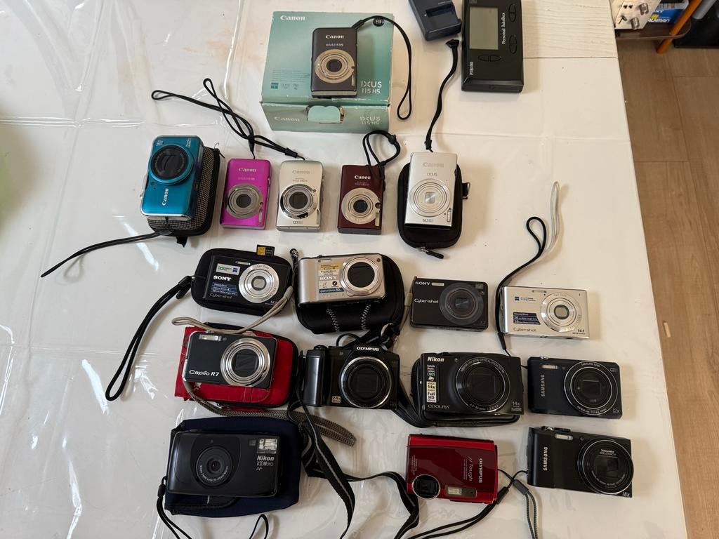 Grote partij digitale camera's, Audio, Tv en Foto, Fotocamera's Digitaal, Canon, Gebruikt, Canon, Ophalen of Verzenden