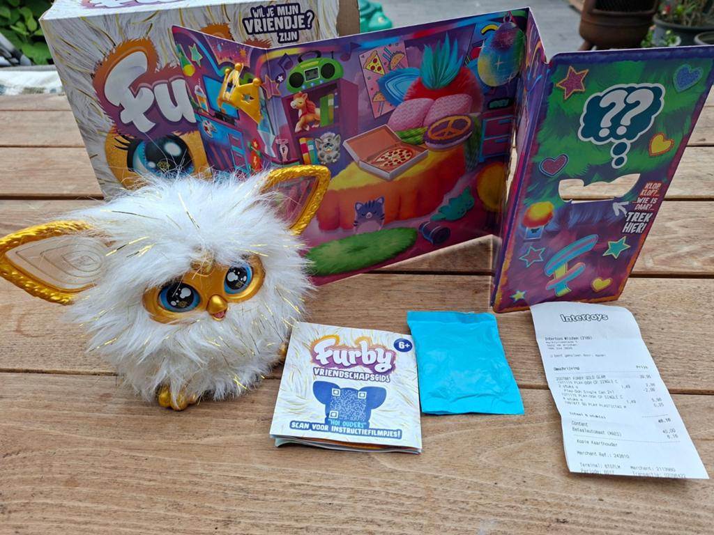 Furby interactief speelgoed - Wit met goud NIEUW, Ophalen of Verzenden, Zo goed als nieuw, Jongen of Meisje