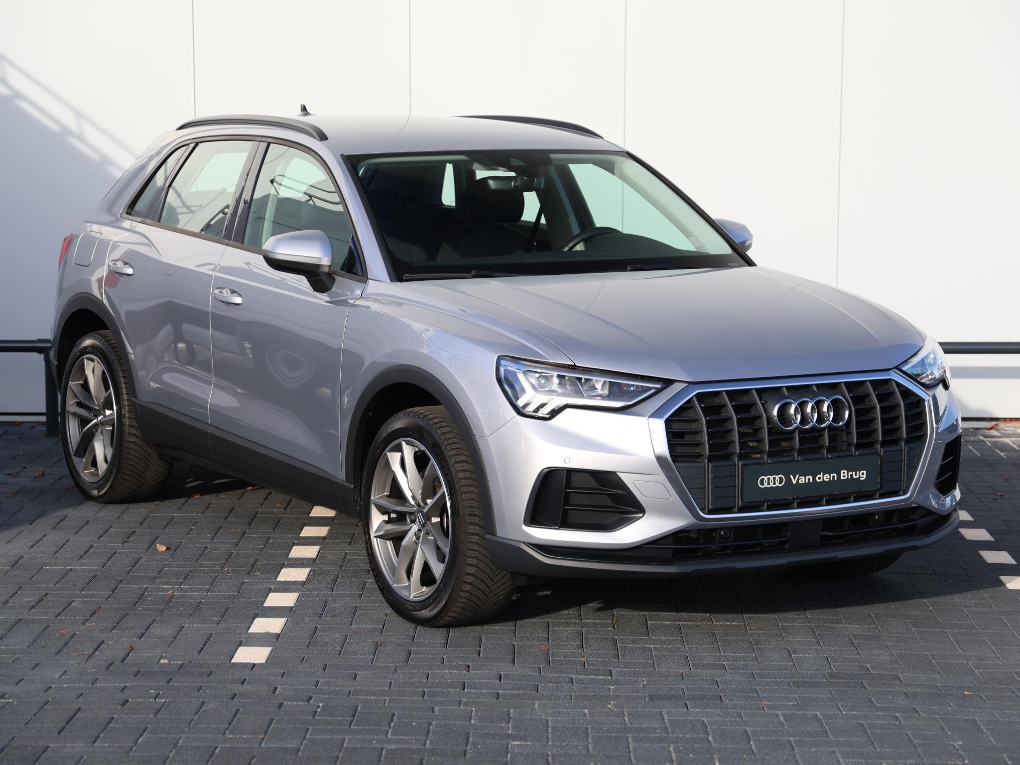 Audi Q3 45 TFSI e Advanced edition 245pk | Trekhaak | Camera, Auto's, Stof, Gebruikt, Hybride Elektrisch/Benzine, 13 kWh